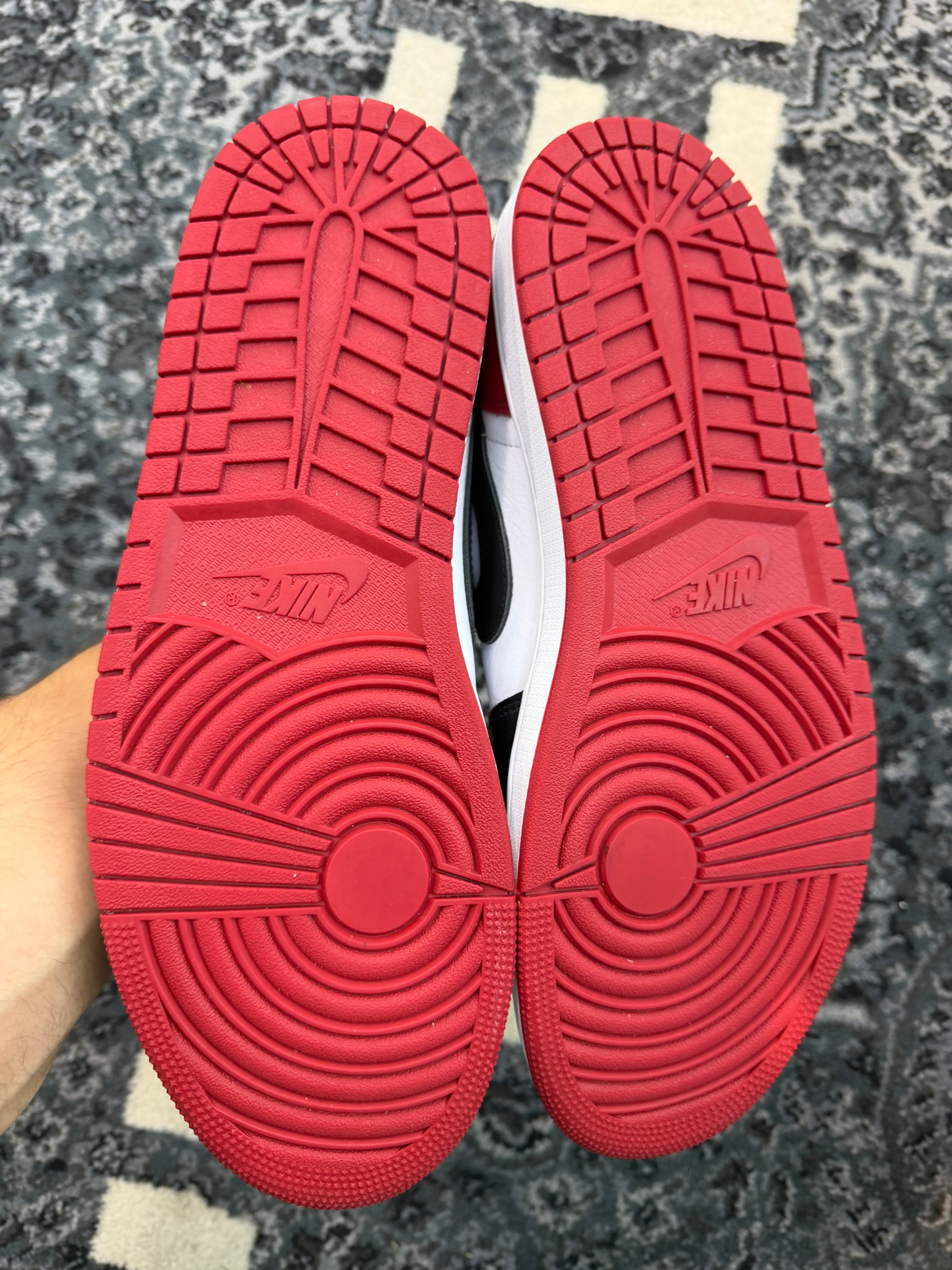 Jordan 1 Low “Black Toe”