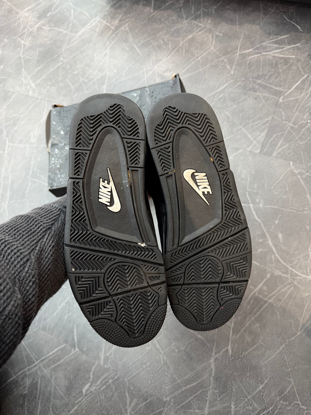 Jordan 4 Black Cat (2025)