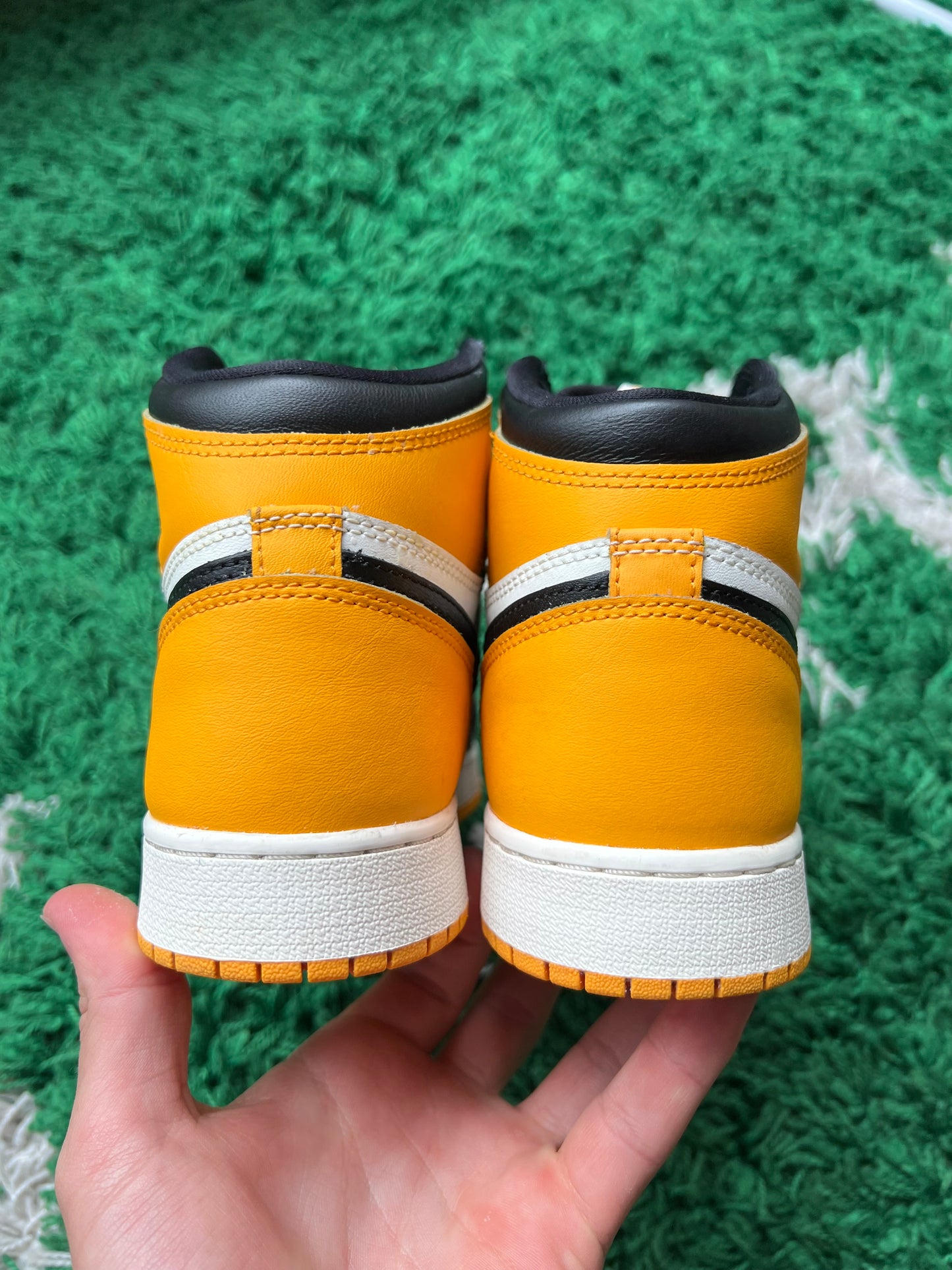 Jordan 1 High “Taxi”