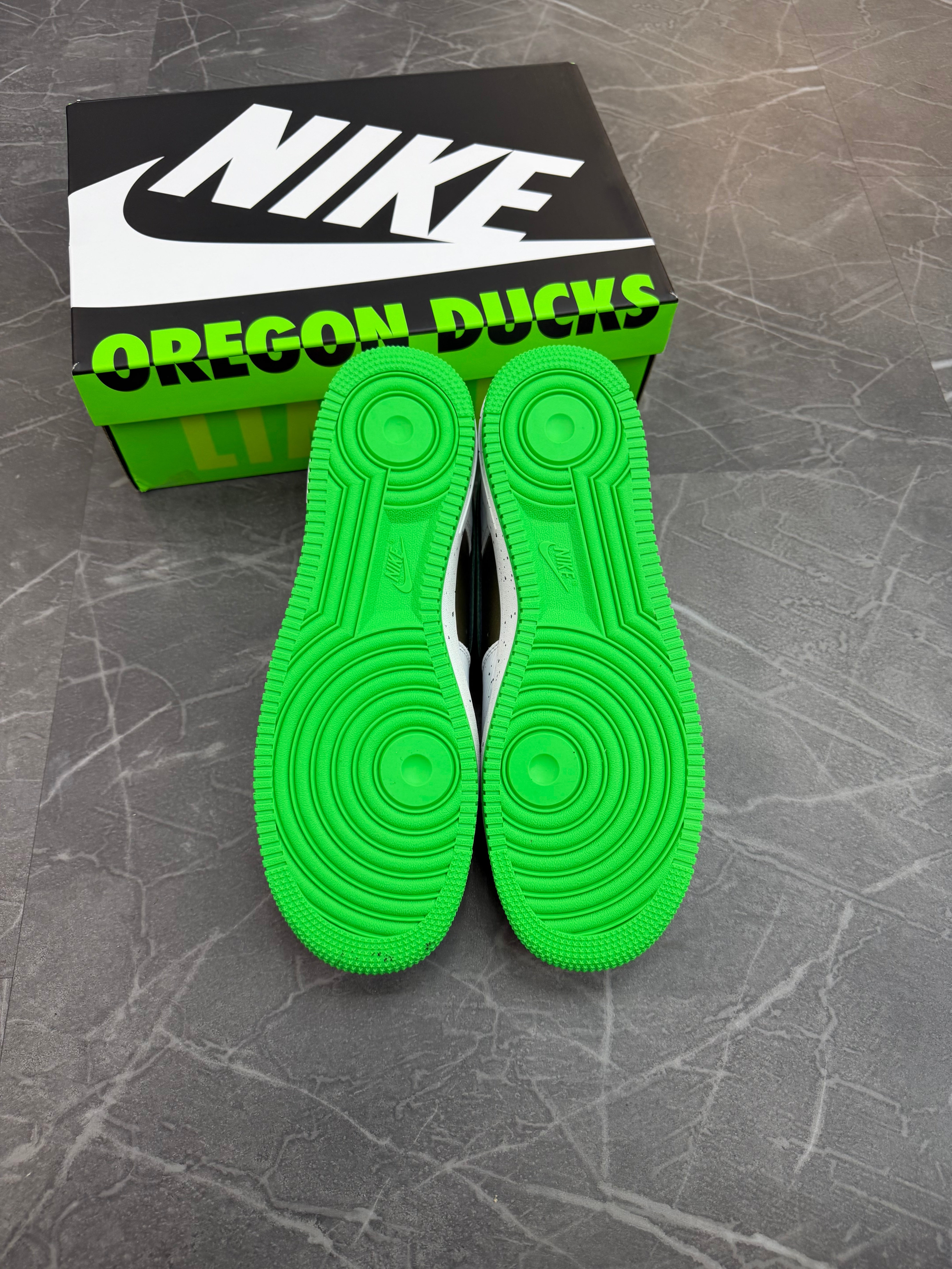 Nike Air Force 1 x Oregon “Egg or Duck”