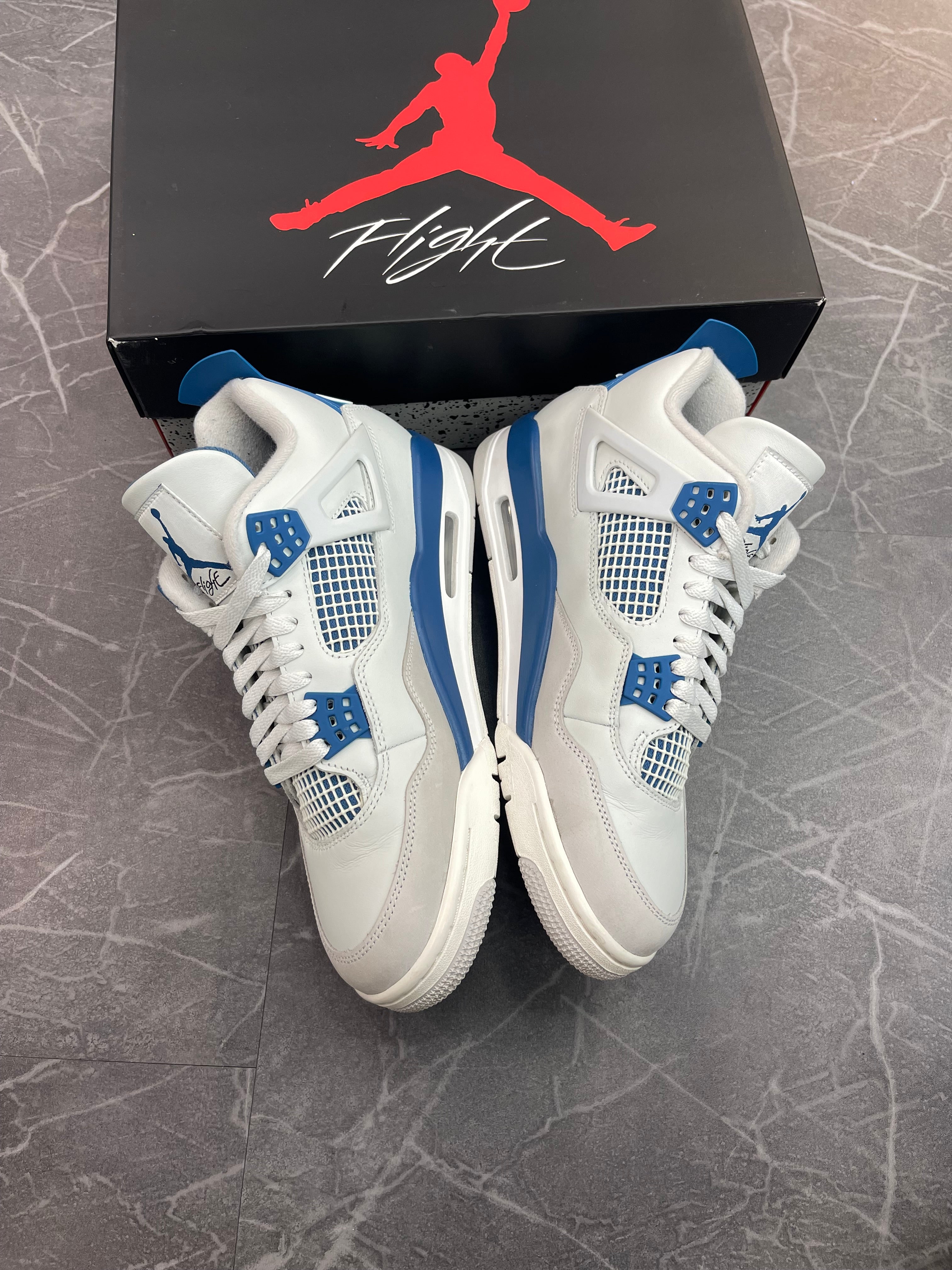 Jordan 4 “Military Blue” (2024)