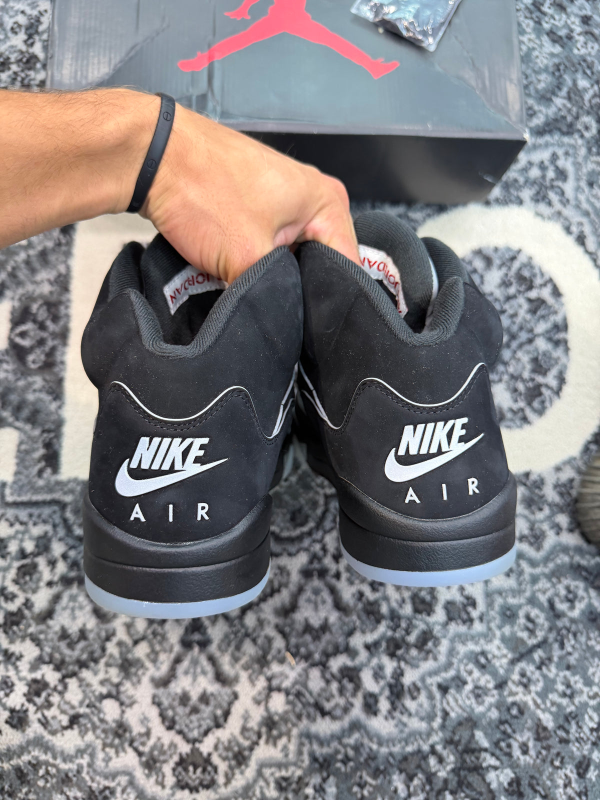 Jordan 5 “Black Metallic”