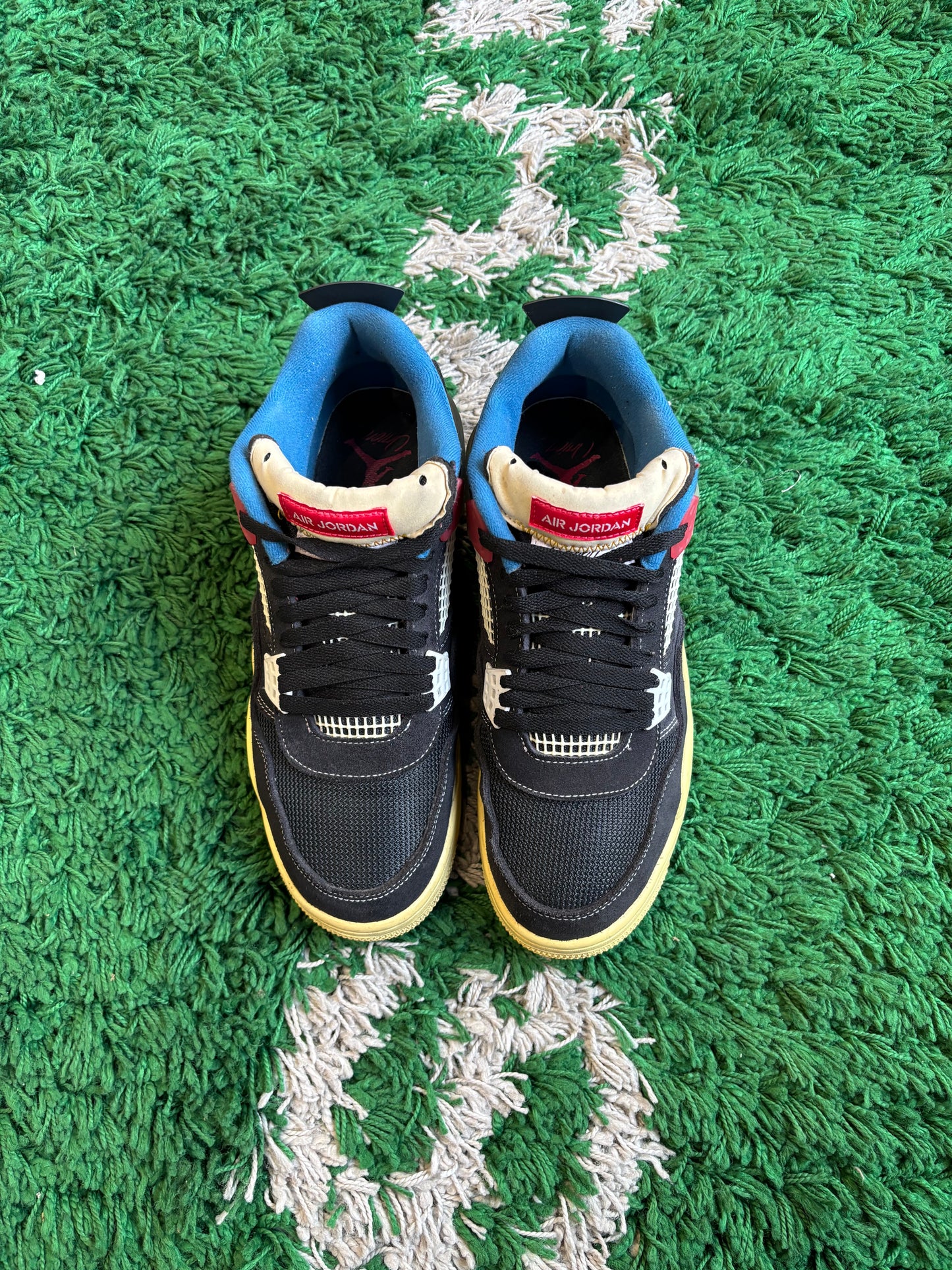 Jordan 4 Union “Off Noir”
