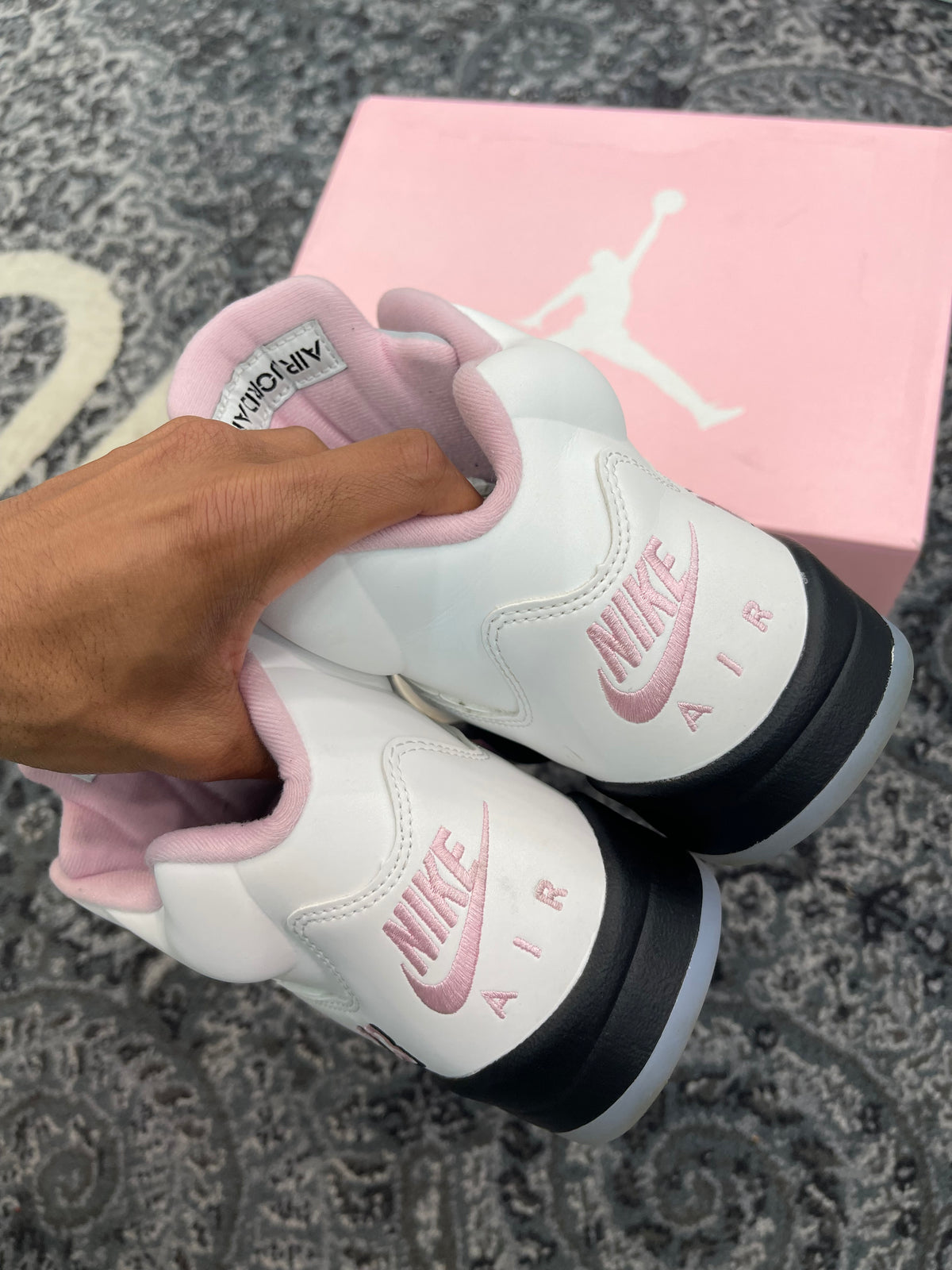 Jordan 5 “Medium Soft Pink”