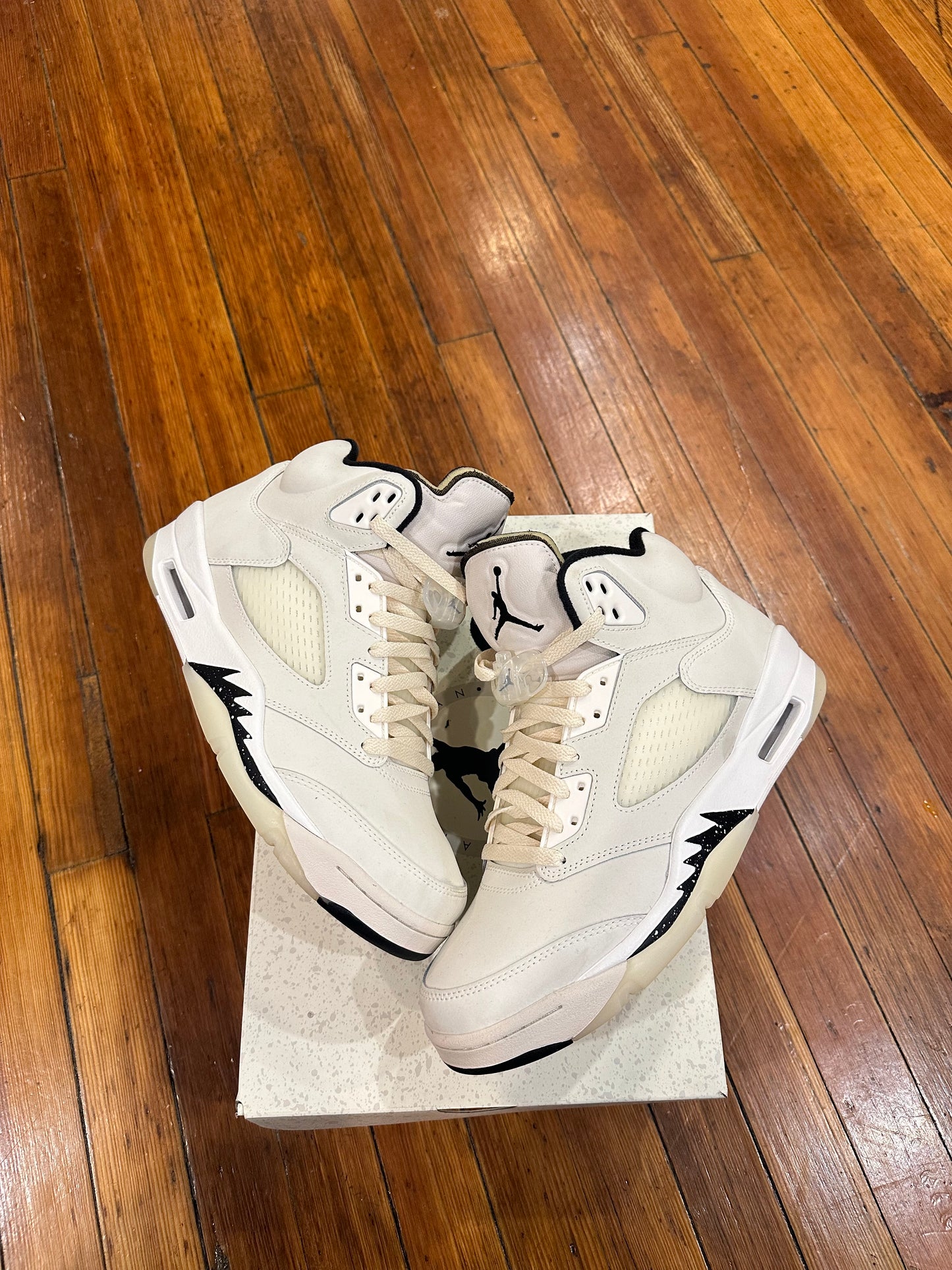 Jordan 5 “Sail”