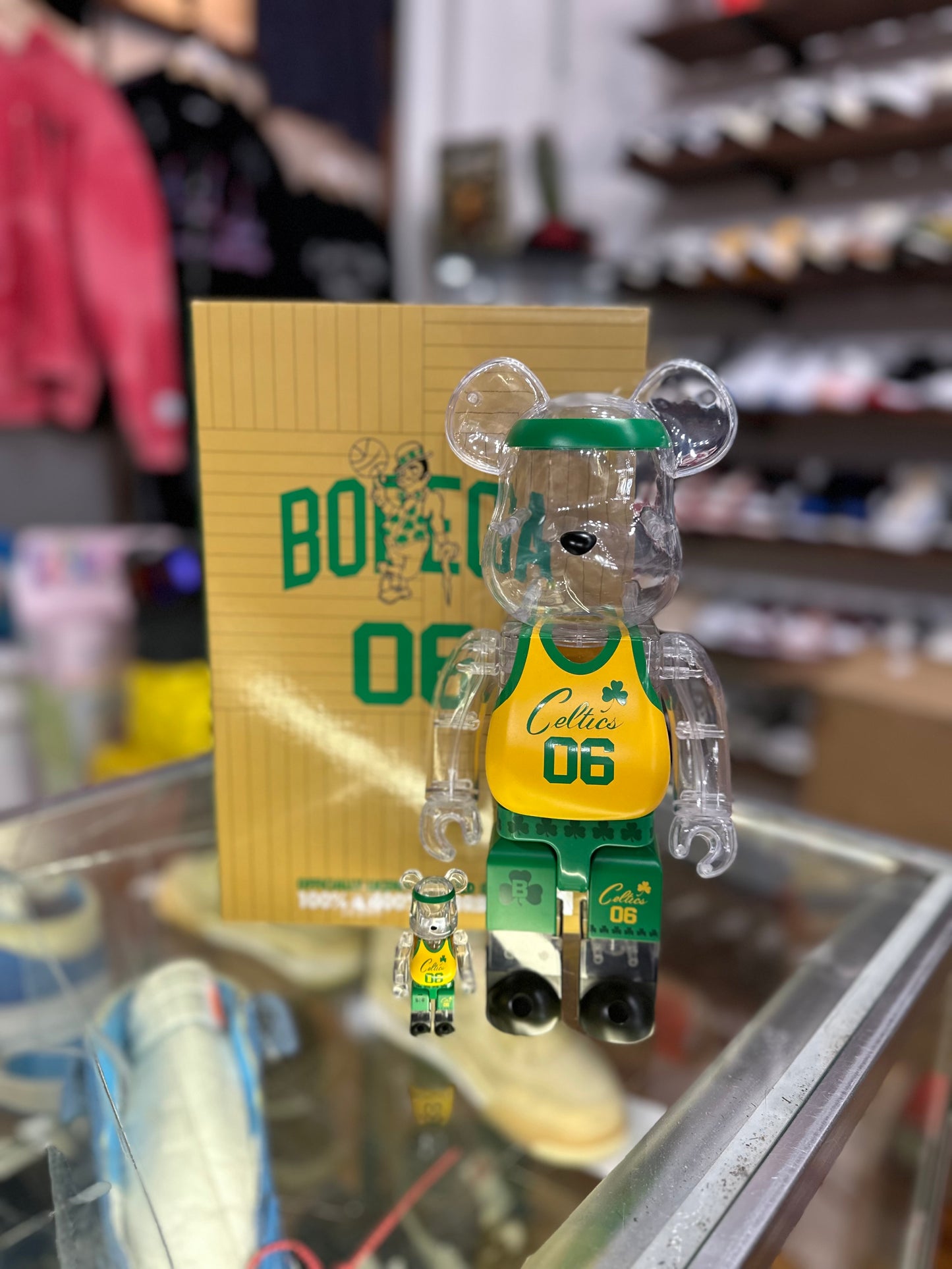 Bearbrick 400% & 100% “Boston Celtics”