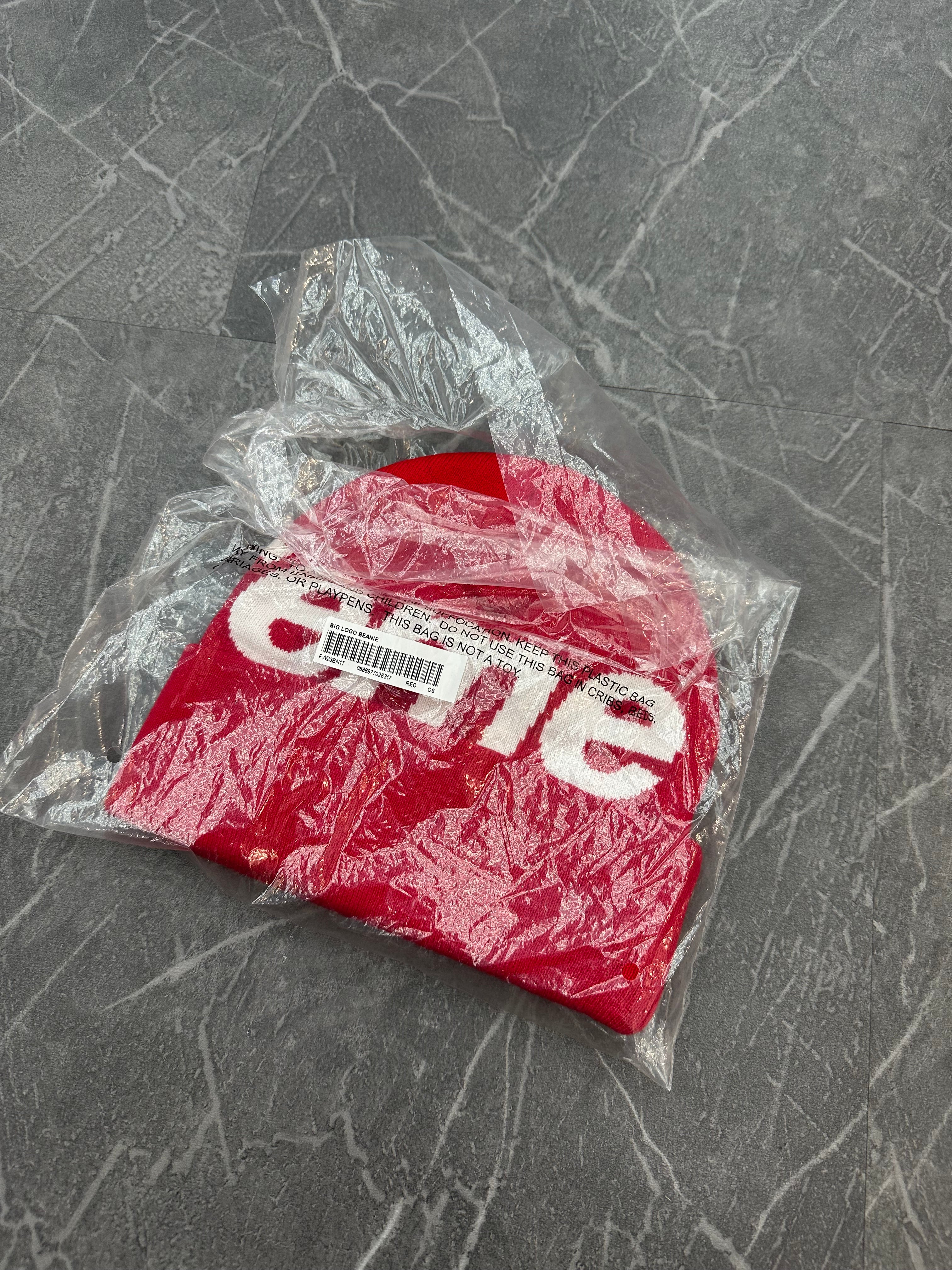 Supreme Big Logo Beanie “Red”