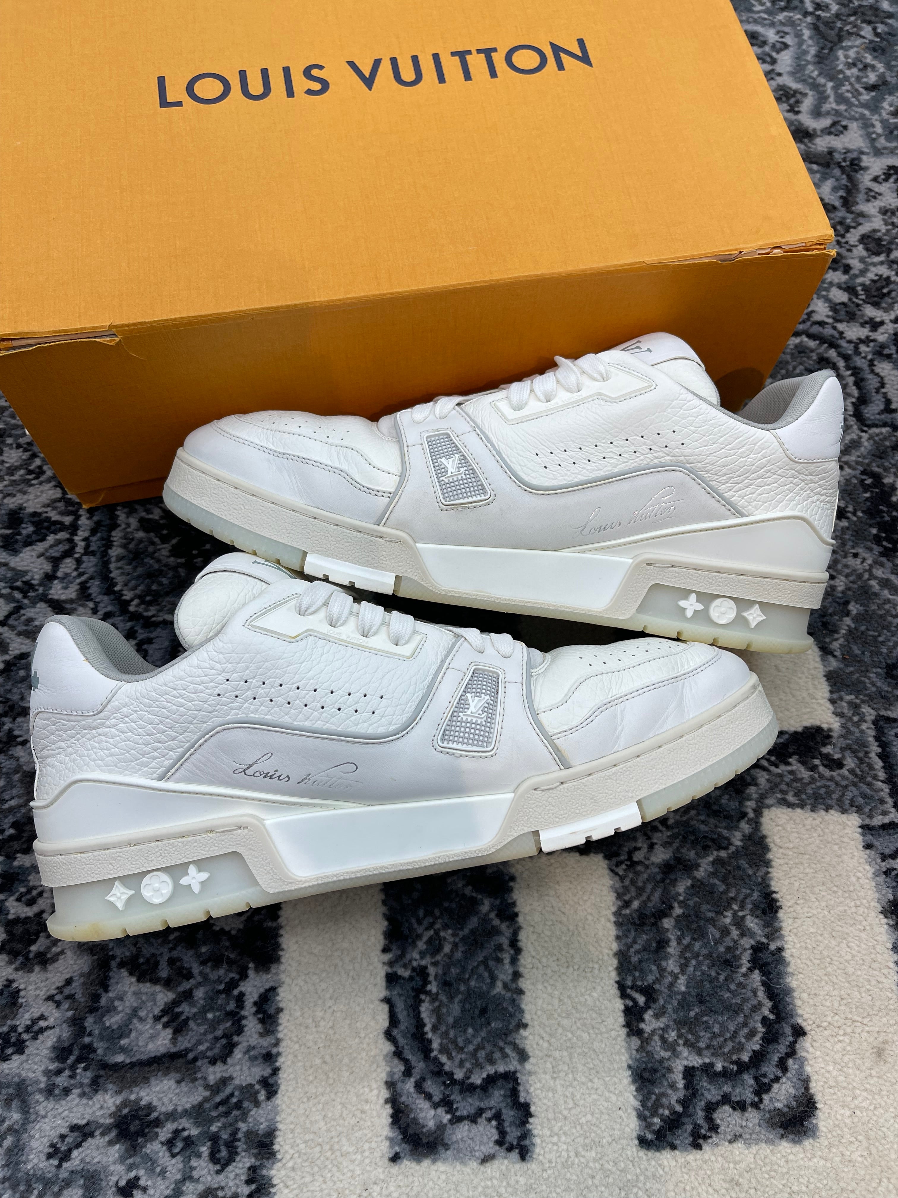 Louis Vuitton Trainer Signature “White Cream”