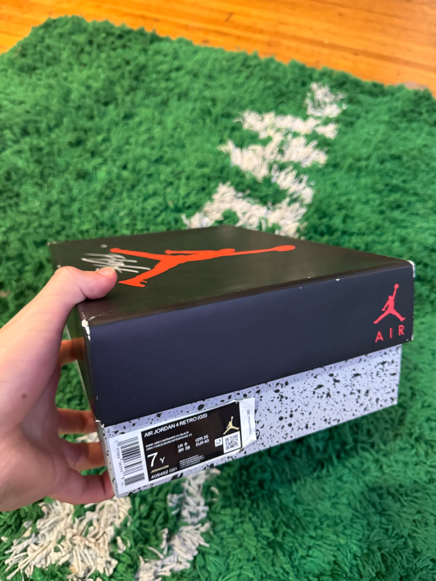 Jordan 4 “Infrared”