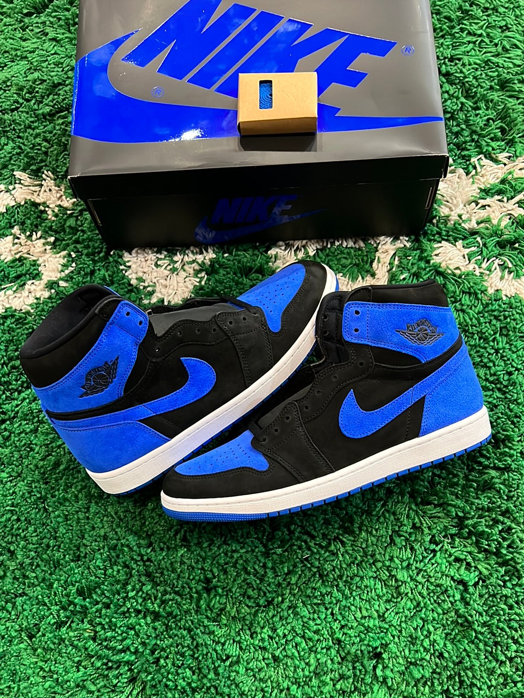 Jordan 1 “Royal Reimagined”