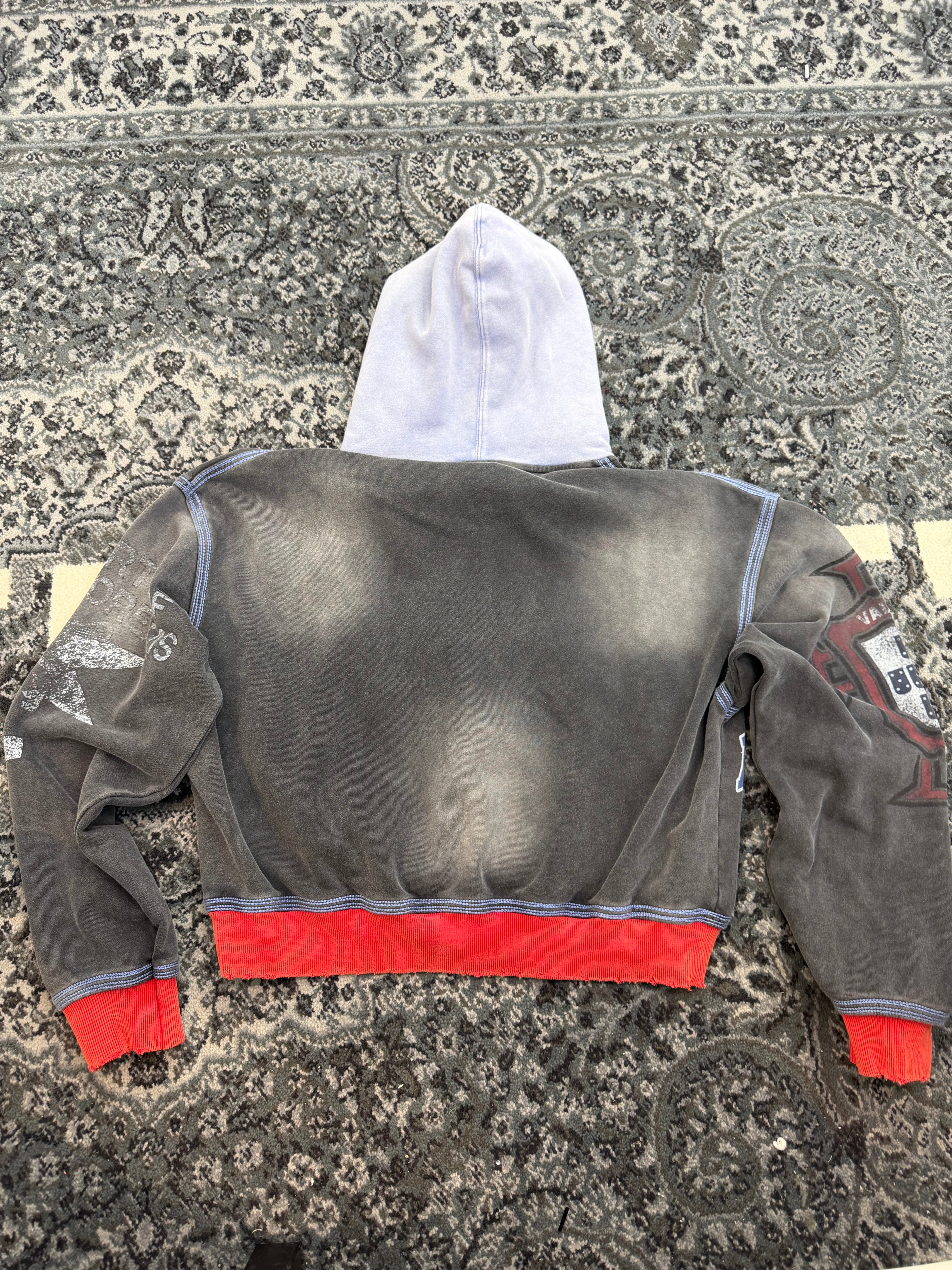 Vale Zip Up “Big 14”