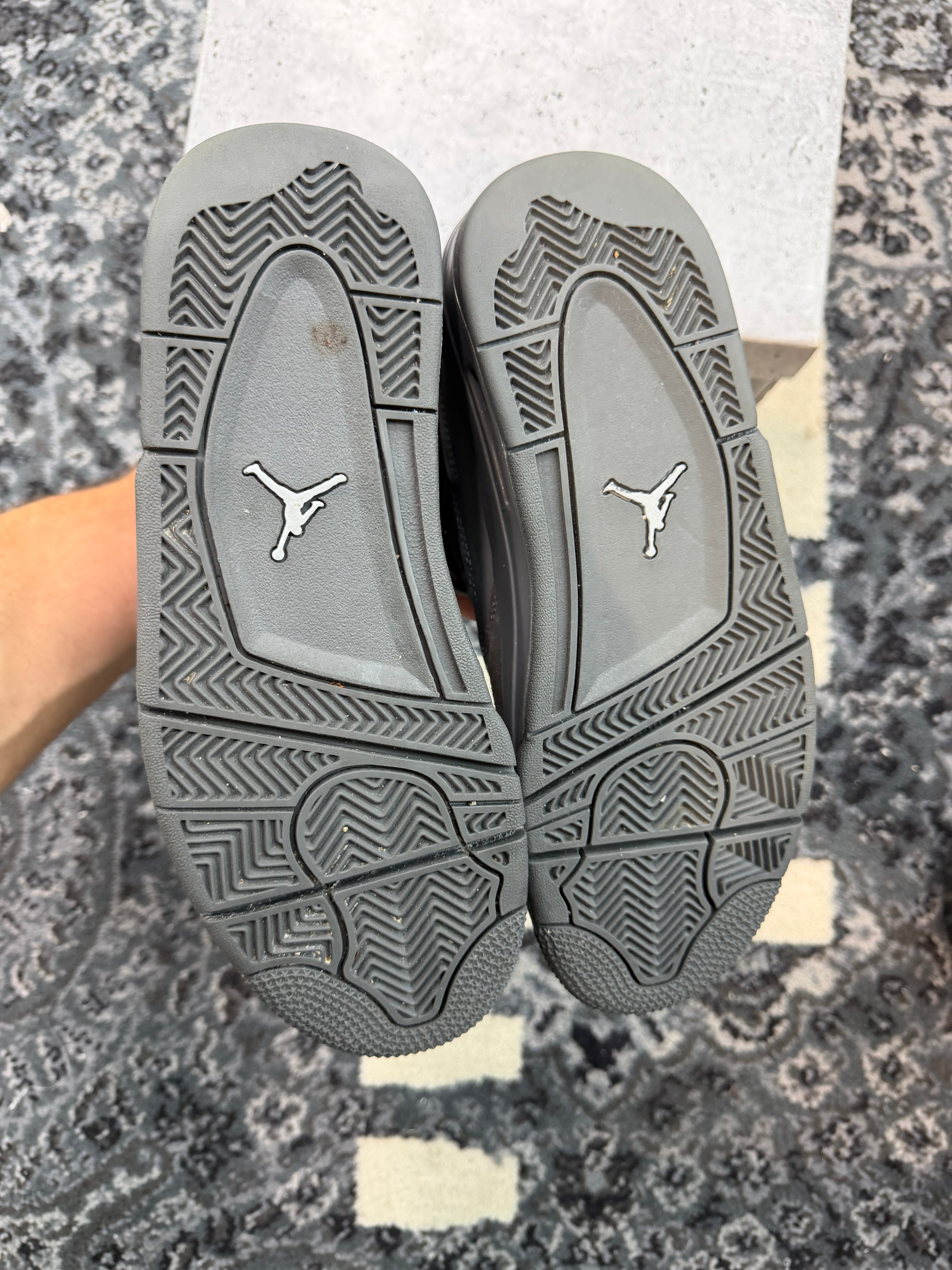 Jordan 4 “Wet Cement”