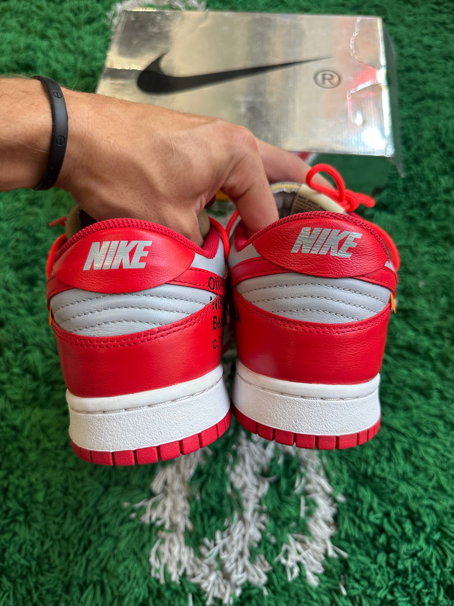 Nike Dunk Low Off White “University Red”