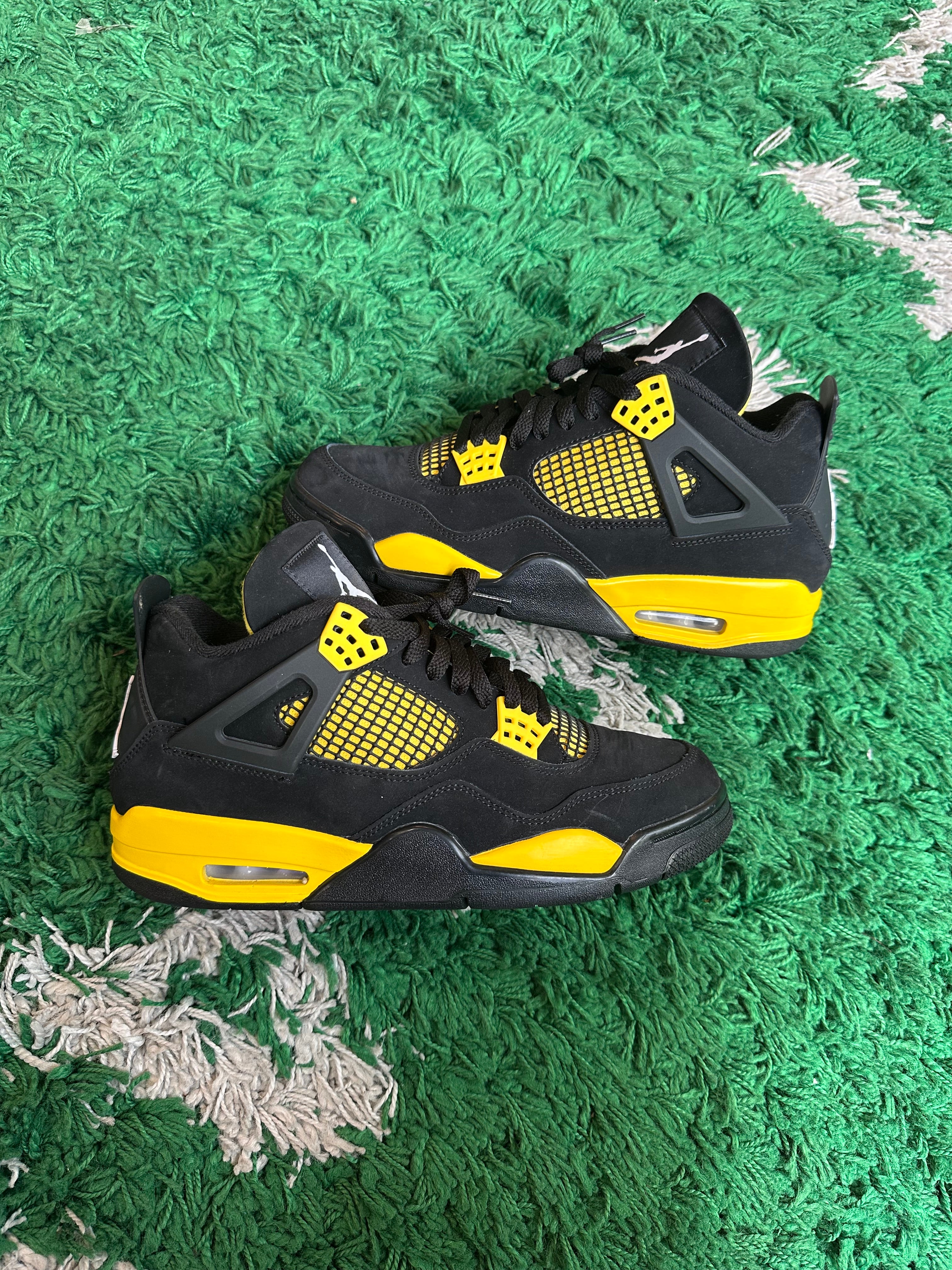Jordan 4 “Thunder”