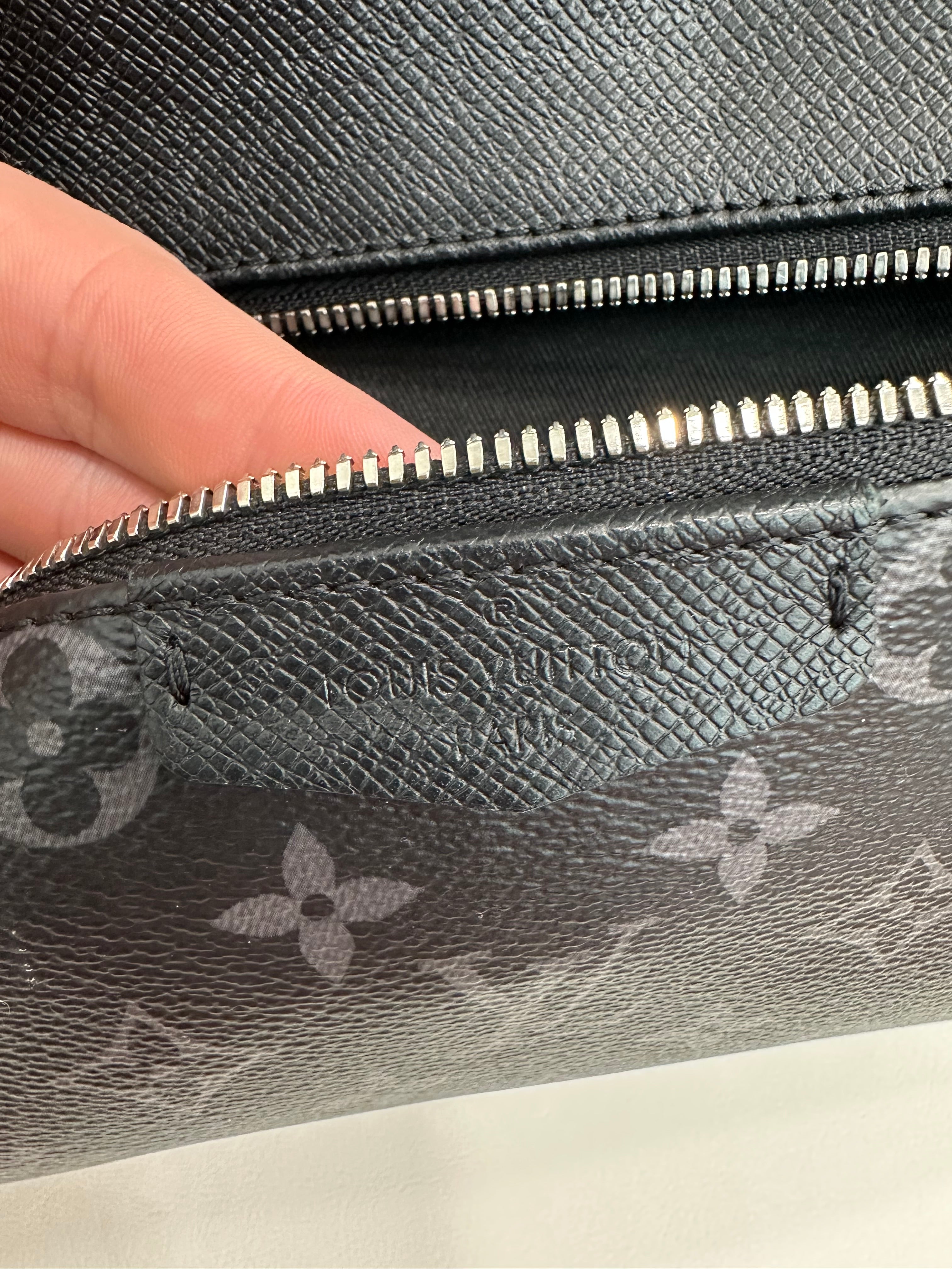 Louis Vuitton Discovery Backpack PM Black