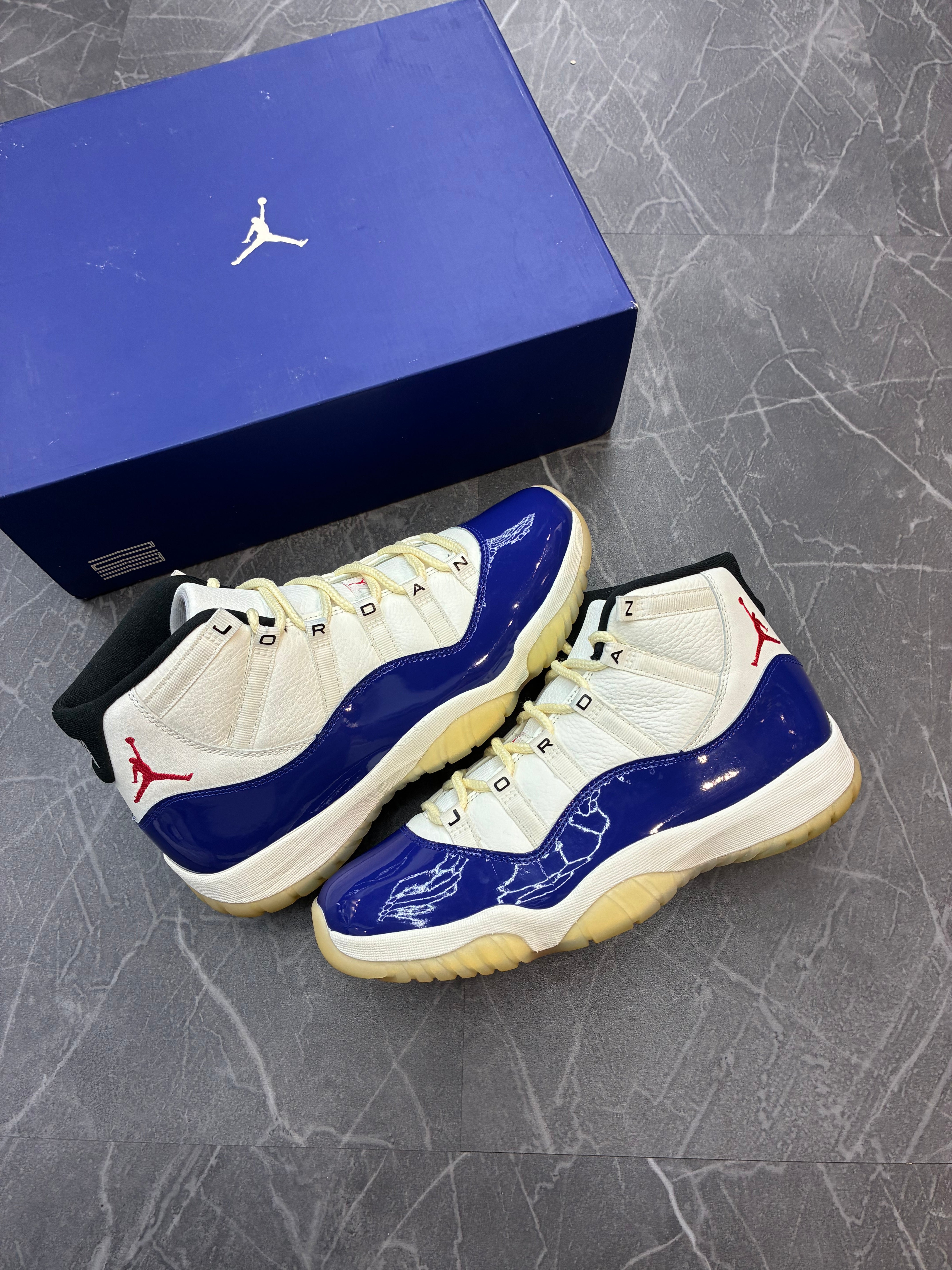 Jordan 11 “Rare Air”