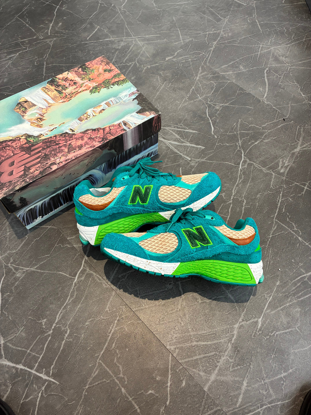 New Balance x Salehe Bembury 2002r “Water Be The Guide” (Size 8) (Lightly Worn) - Image 2