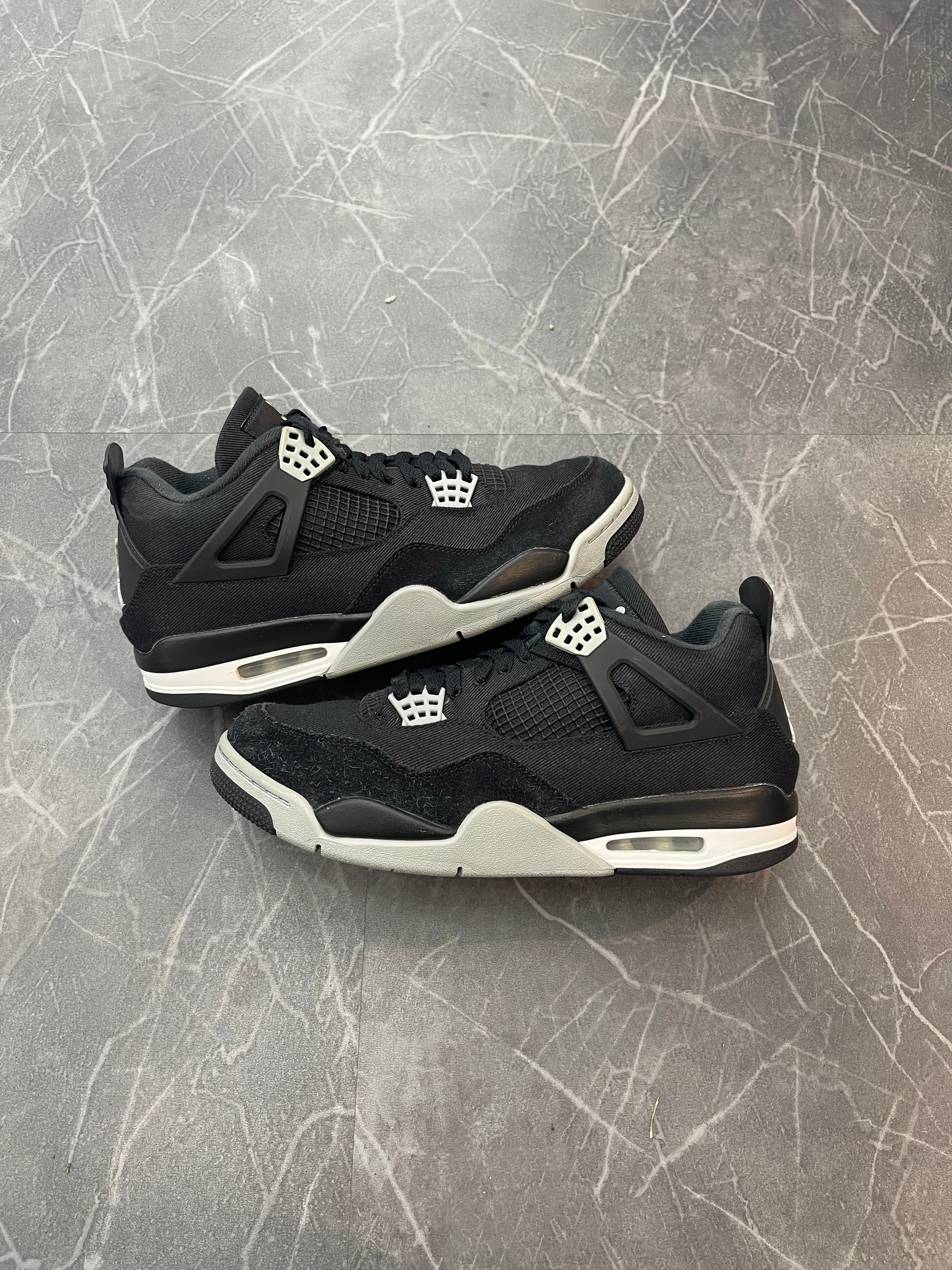 Jordan 4 “Black Canvas”