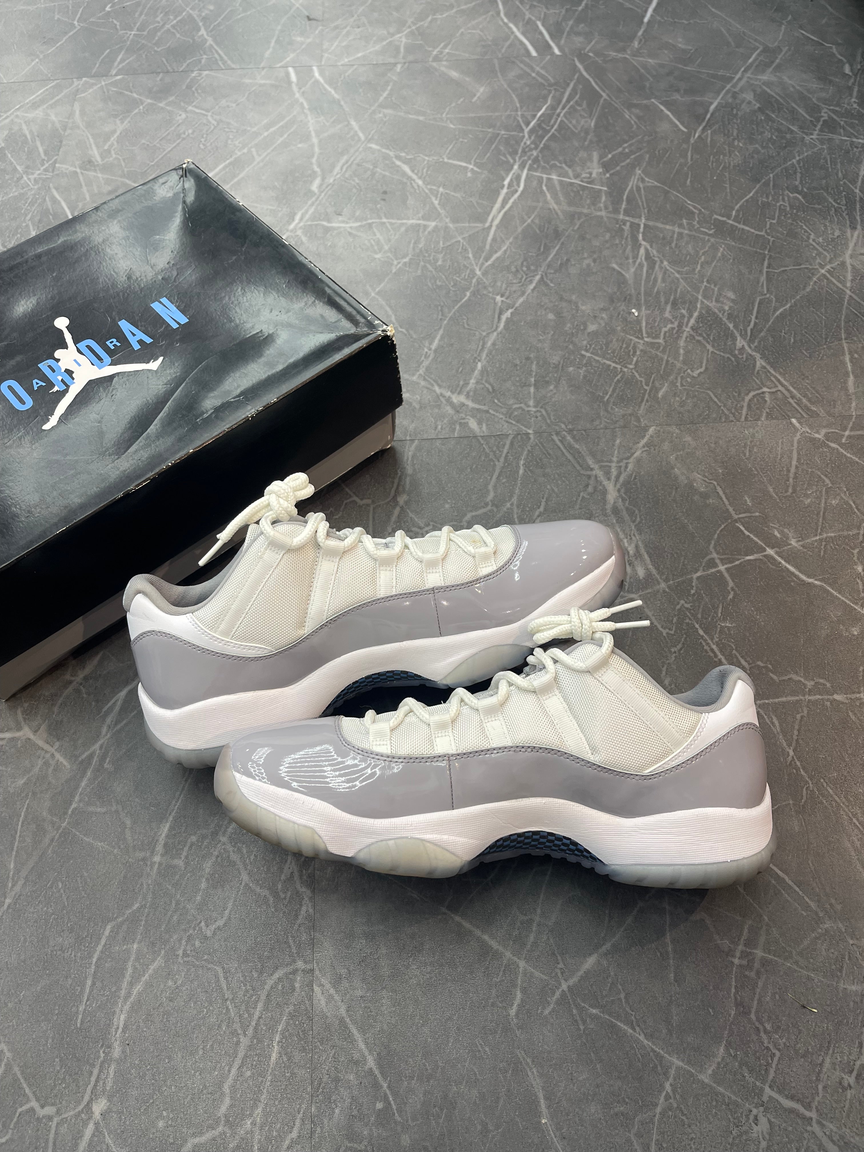 Jordan 11 Low “Cement Grey”