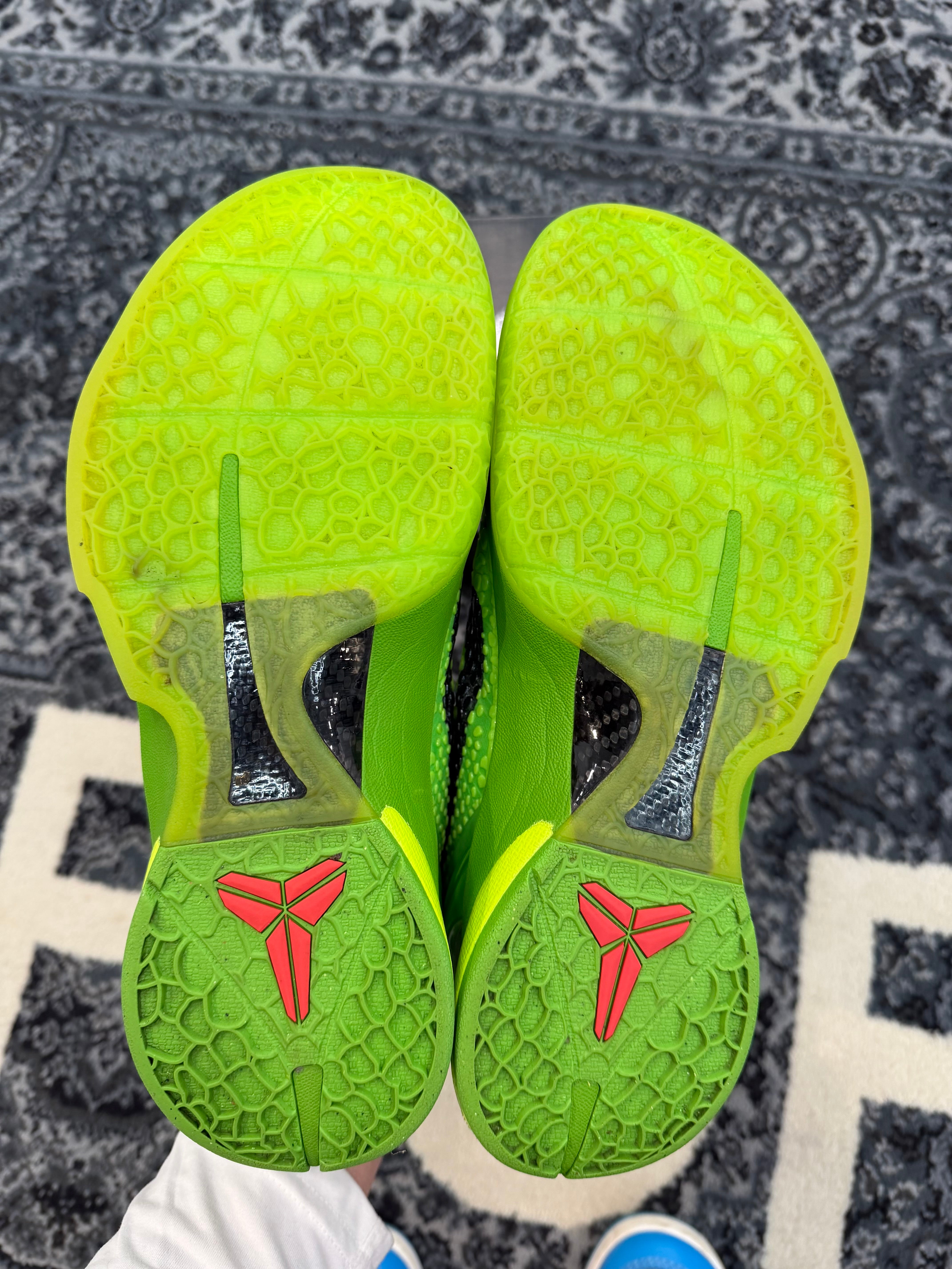 Kobe 6 Protro “Grinch”