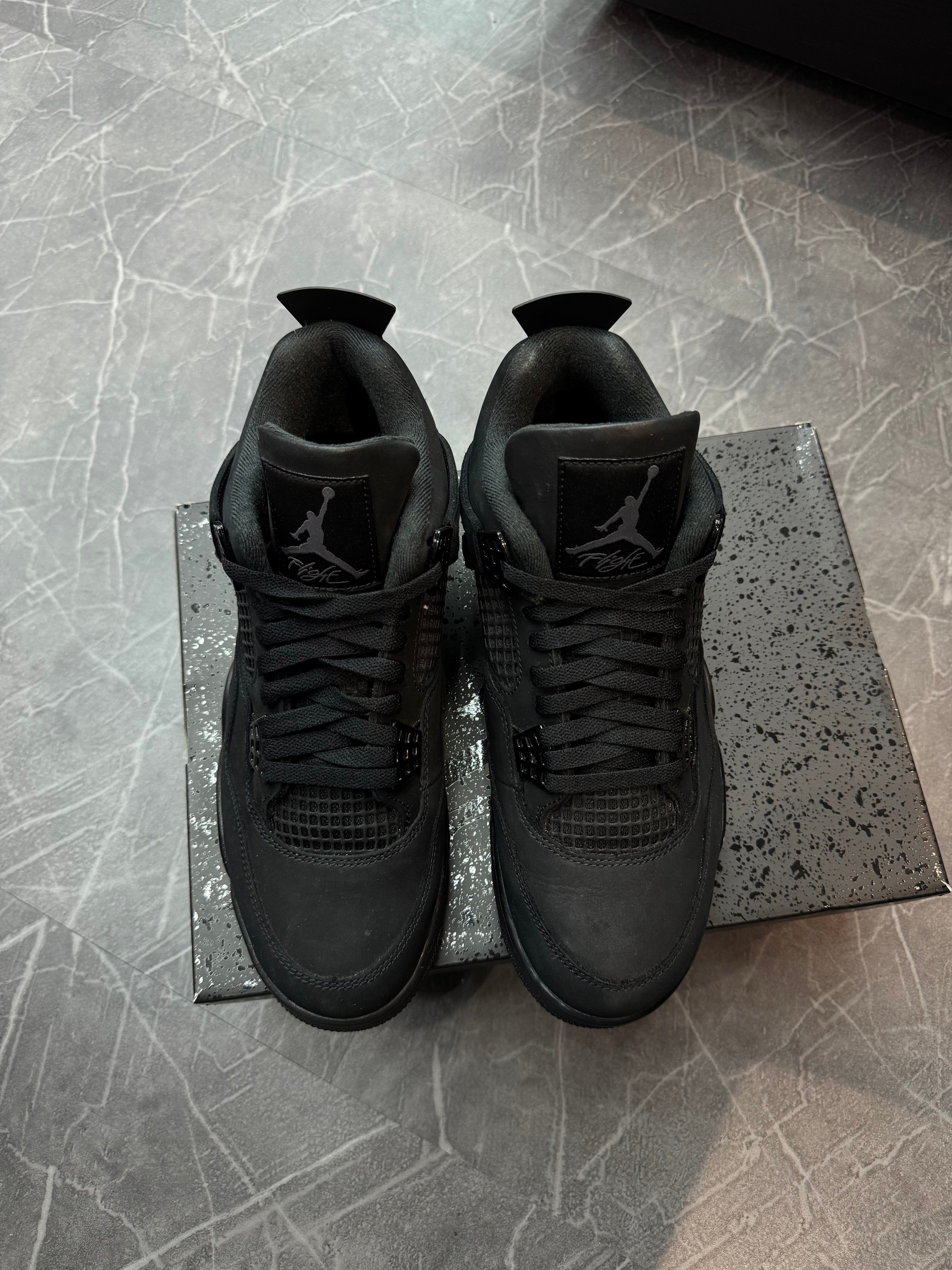 Jordan 4 Black Cat