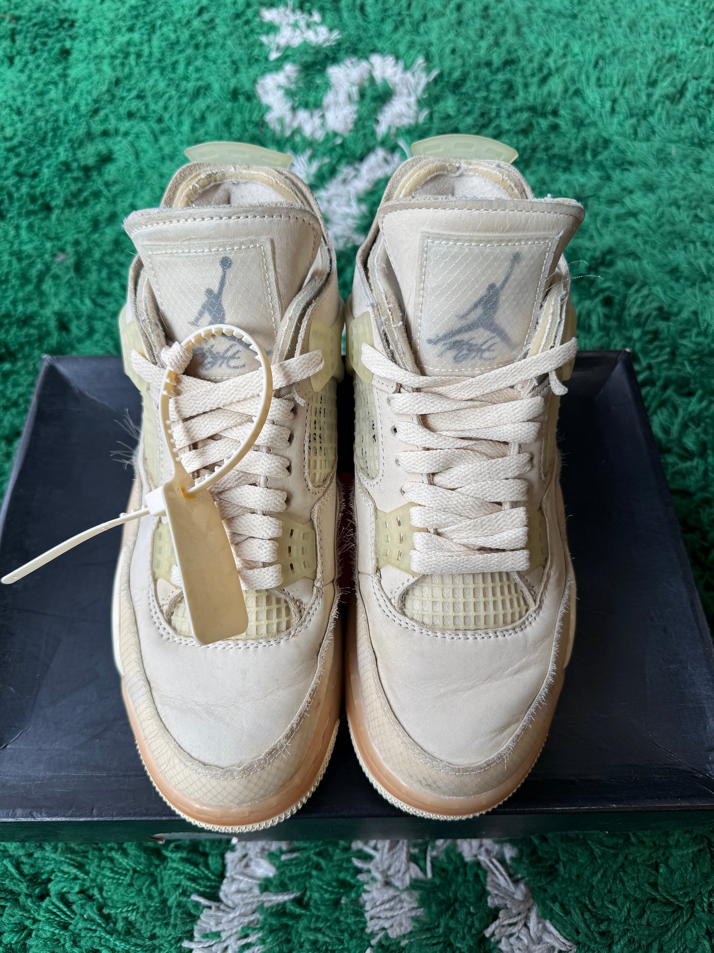 Jordan 4 Off White “Sail”