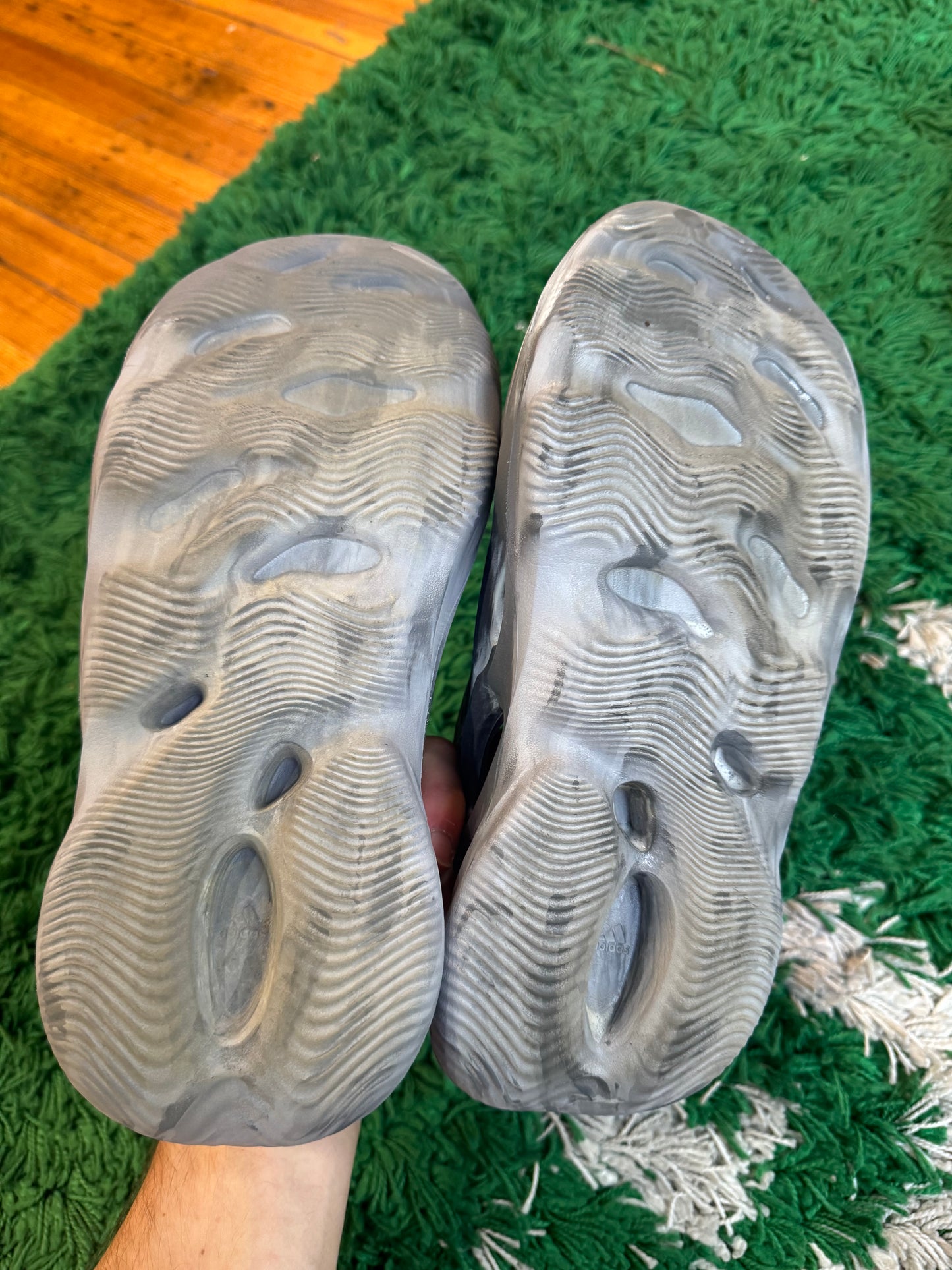 Yeezy Foam Runner “MX Granite”