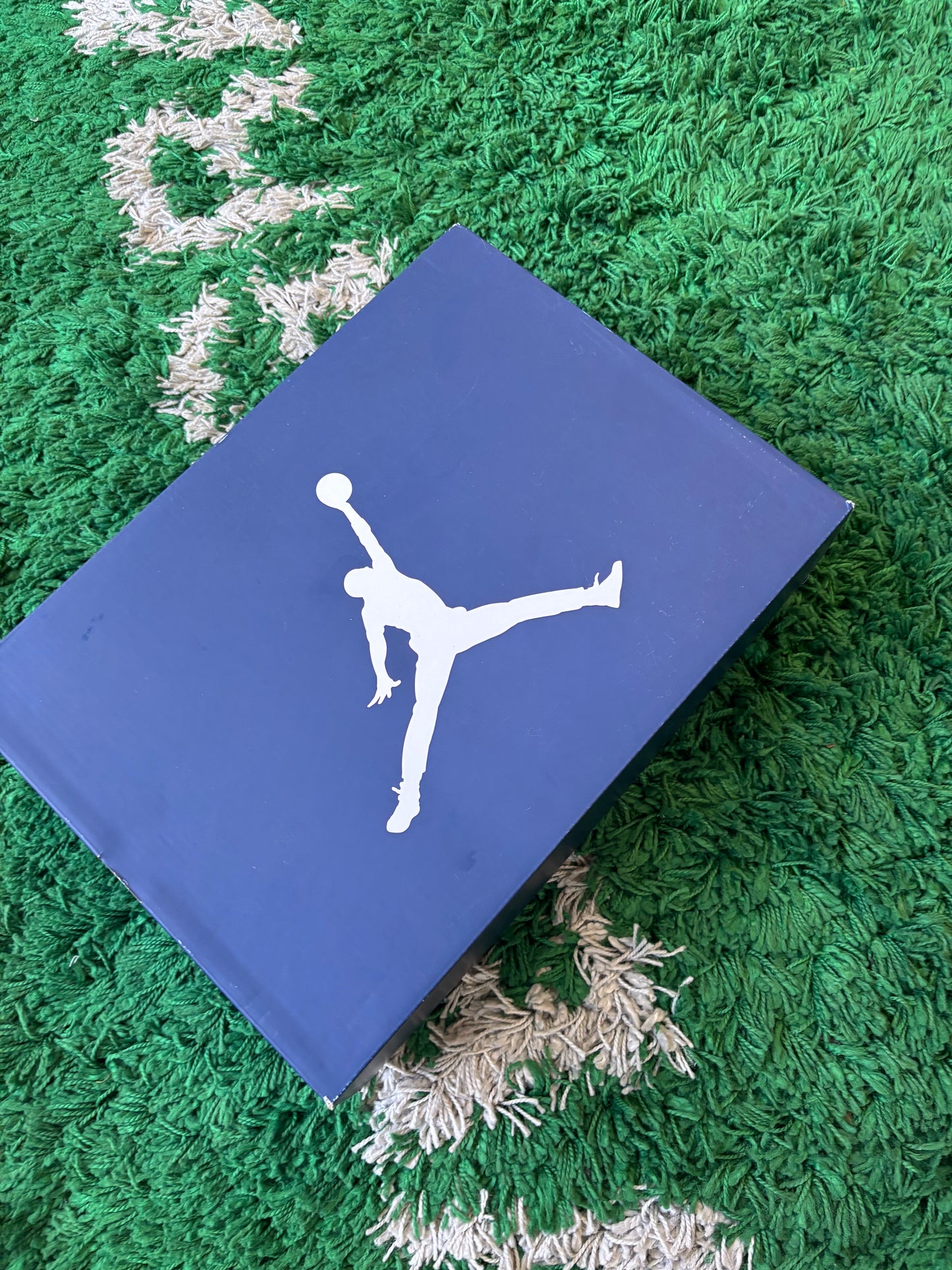 Jordan 6 “Midnight Navy”
