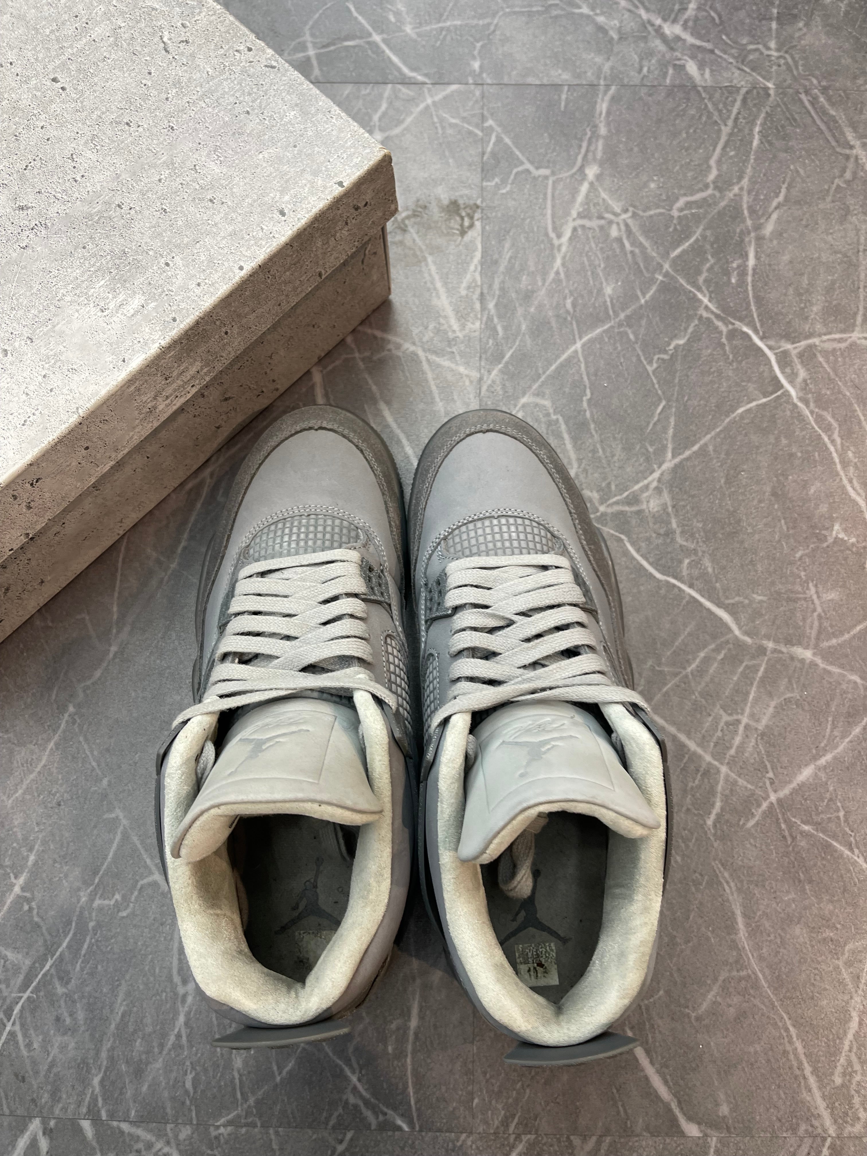 Jordan 4 “Wet Cement”