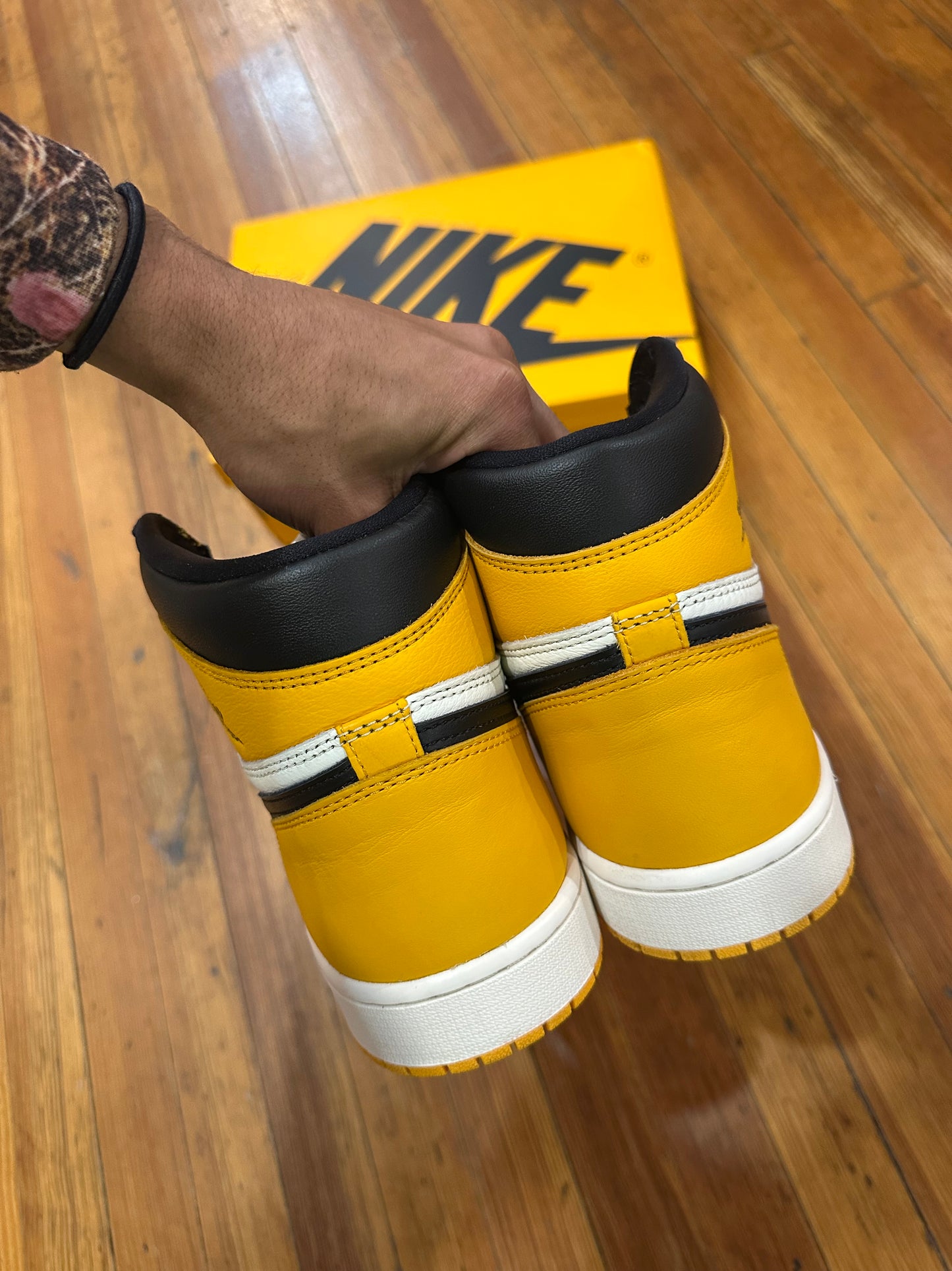 Jordan 1 High “Taxi”