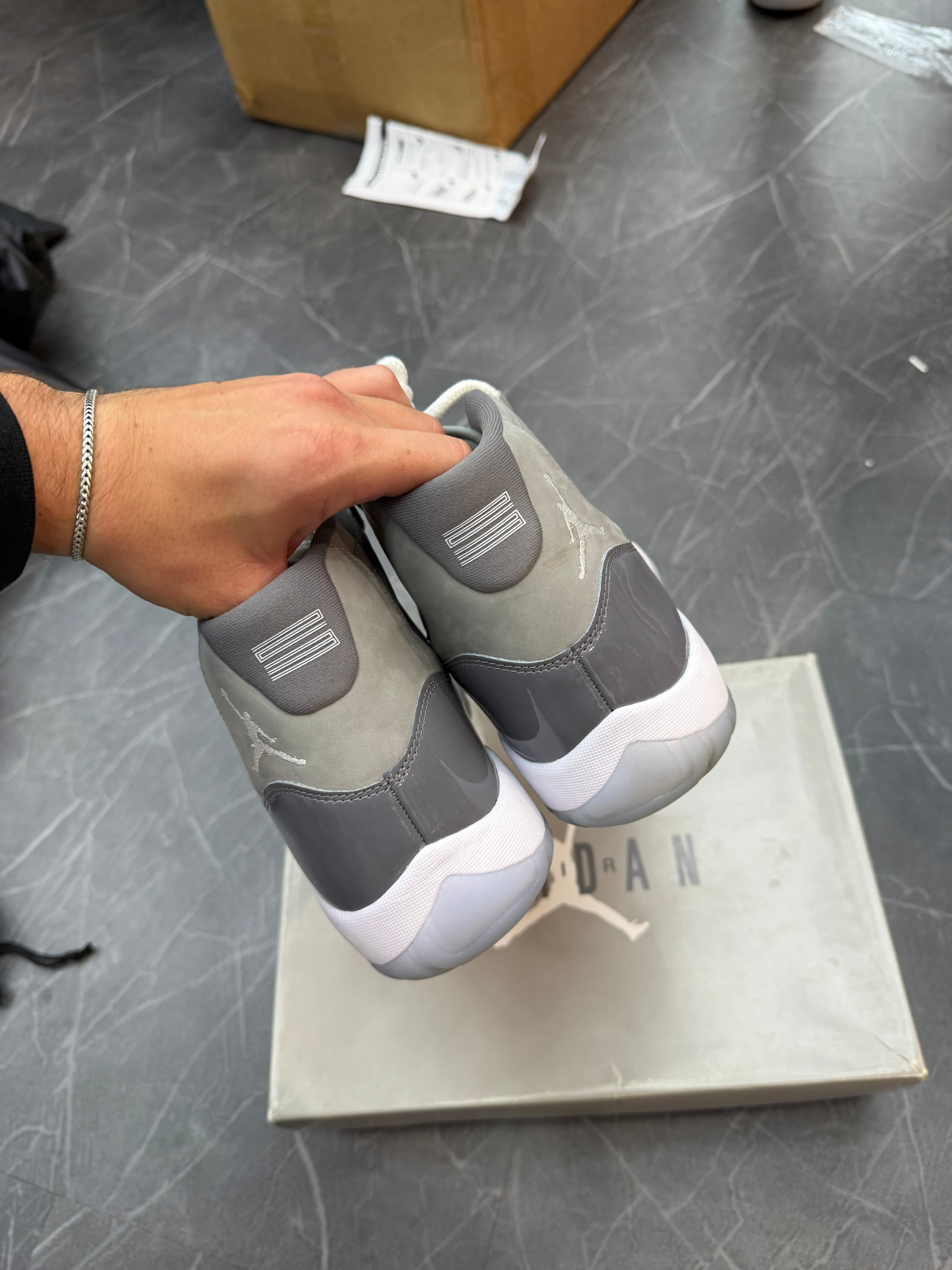 Jordan 11 Cool Grey