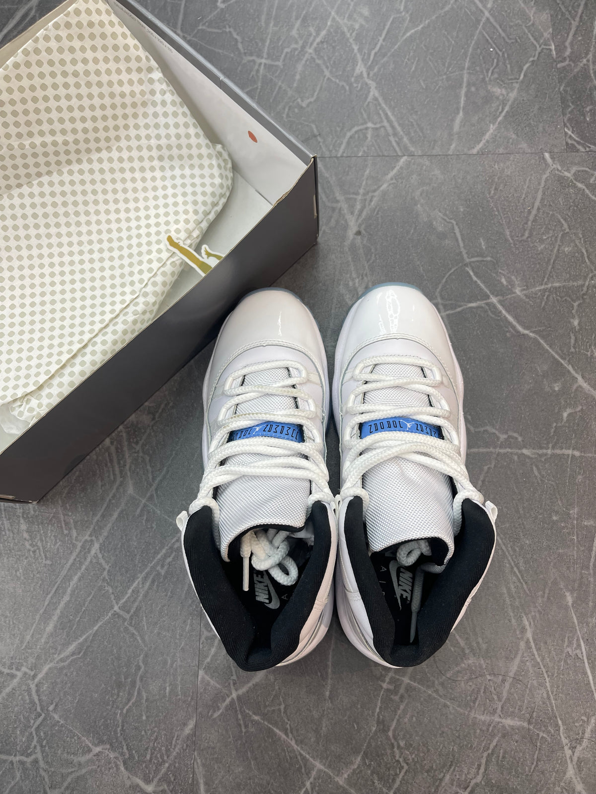 Jordan 11 “Legend Blue”