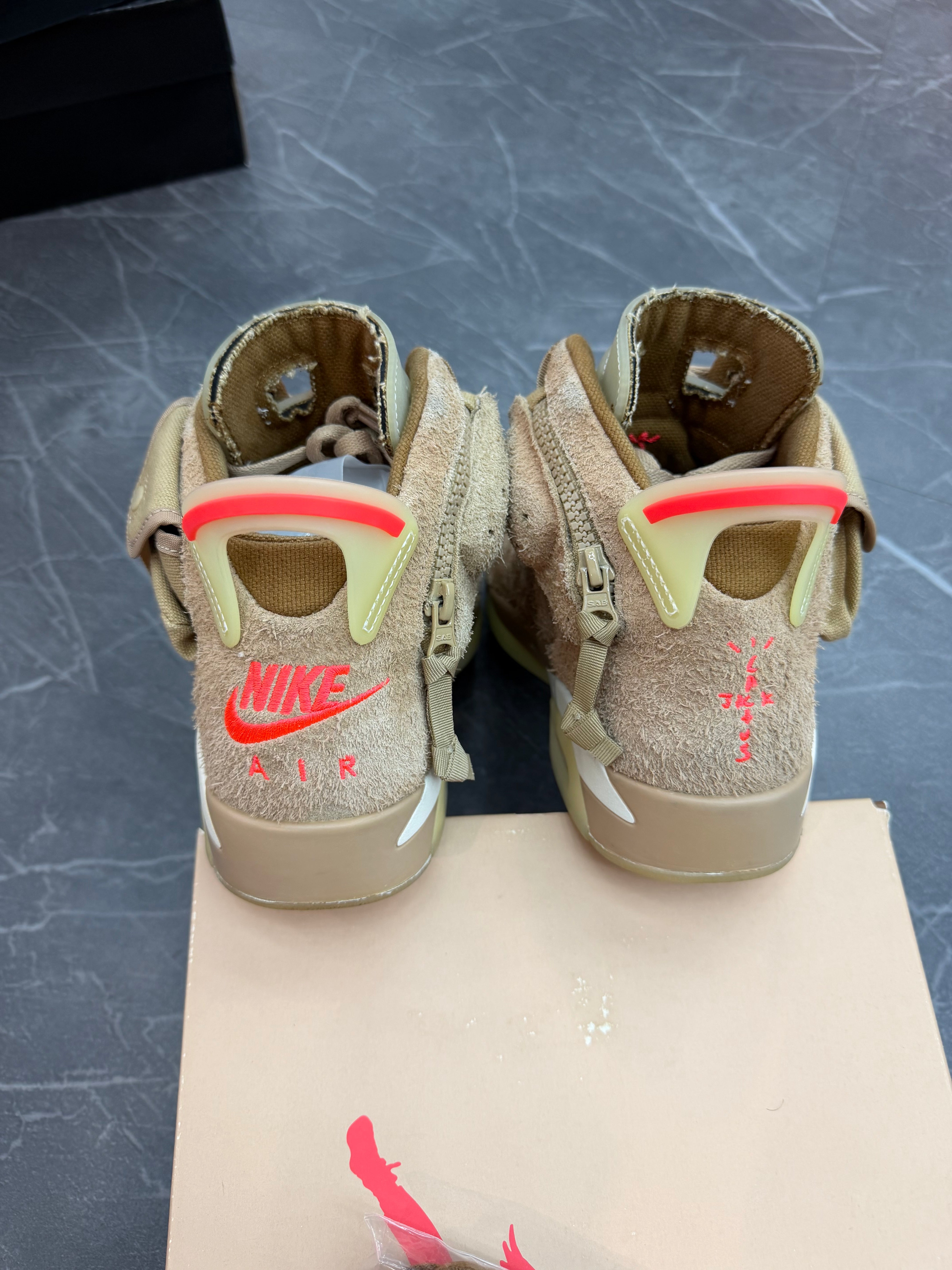 Jordan 6 x Travis Scott “British Khaki”