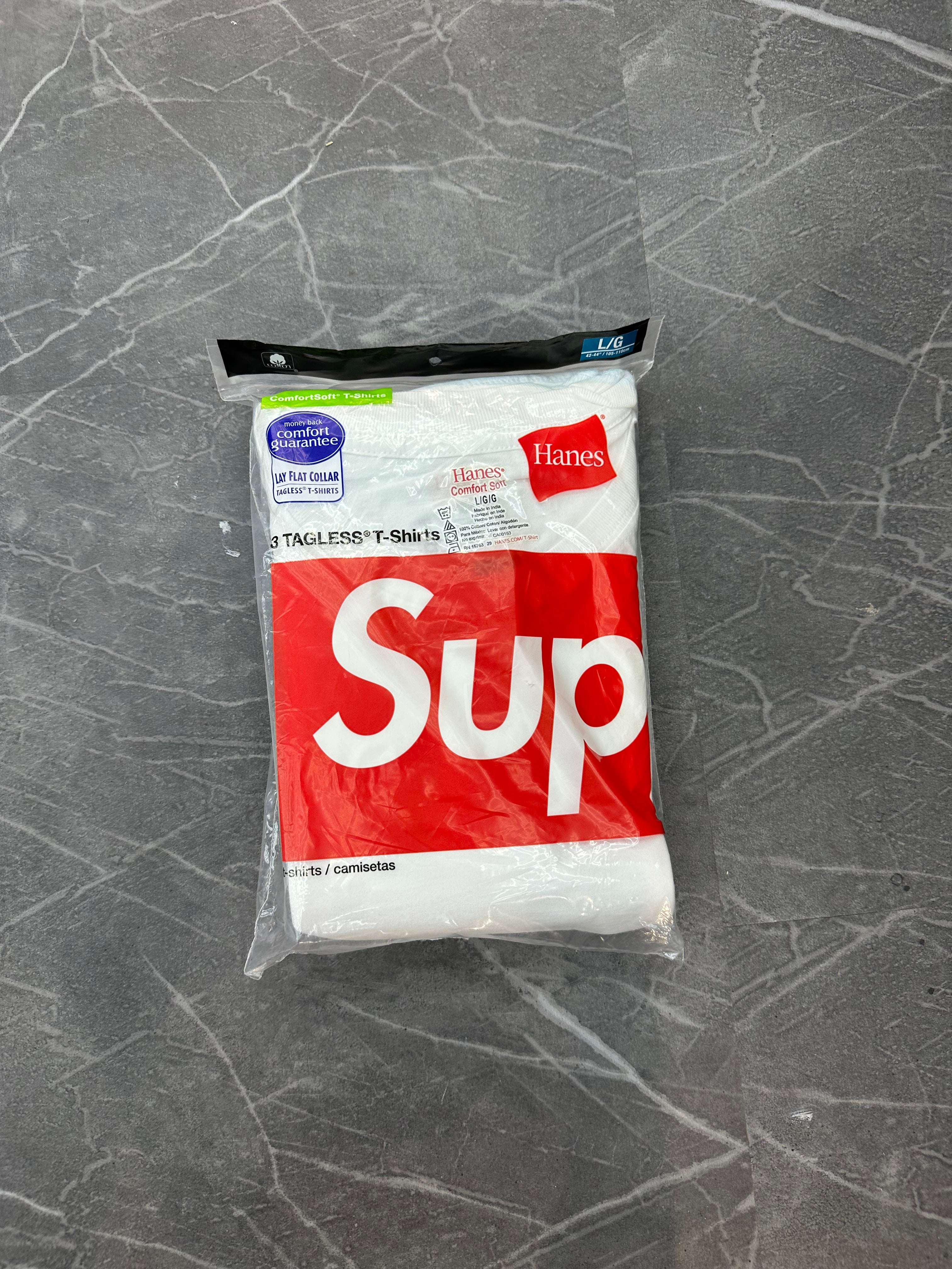 Supreme Hanes Tee’s white 3 pack