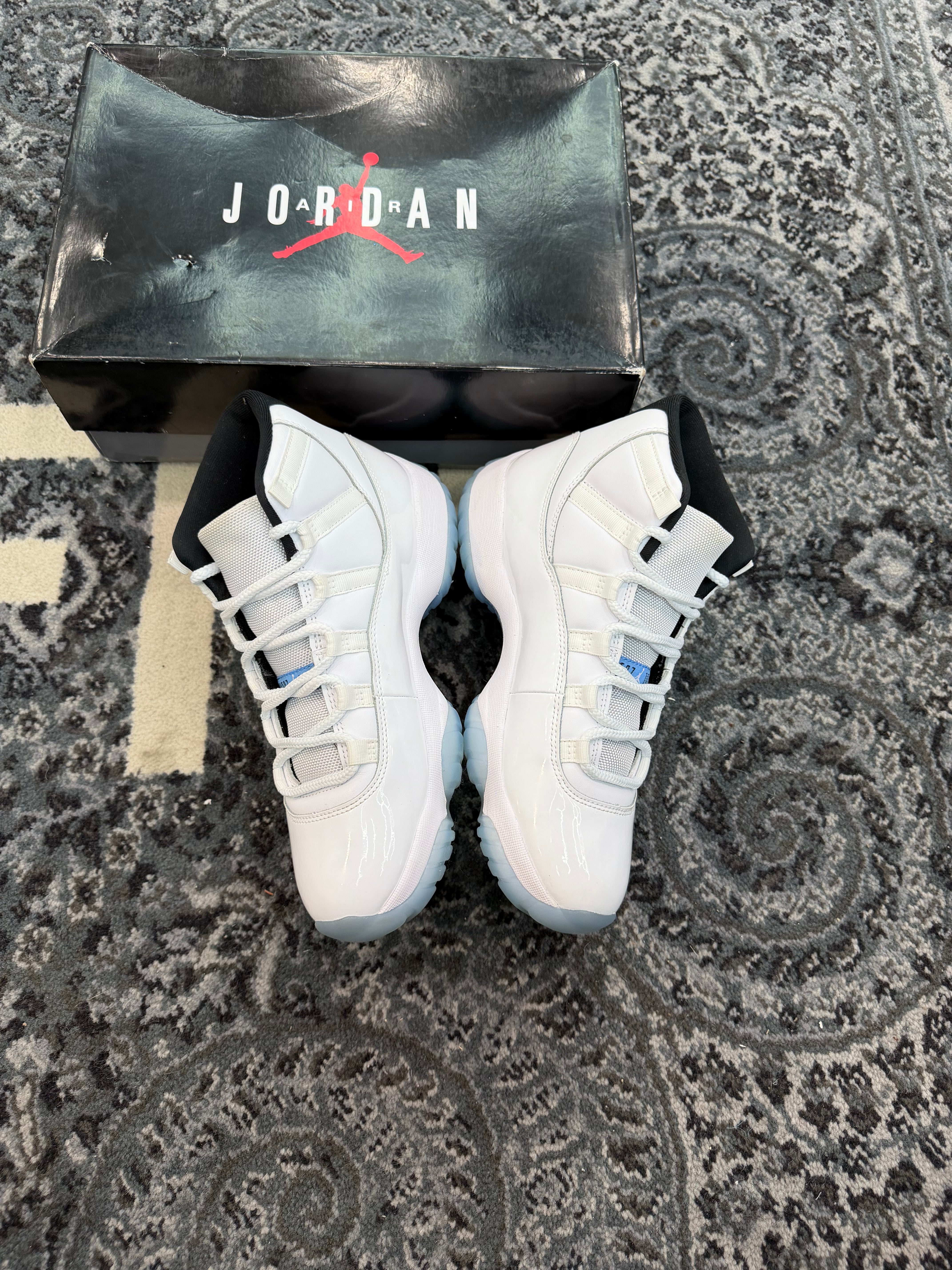 Jordan 11 “Legend Blue”