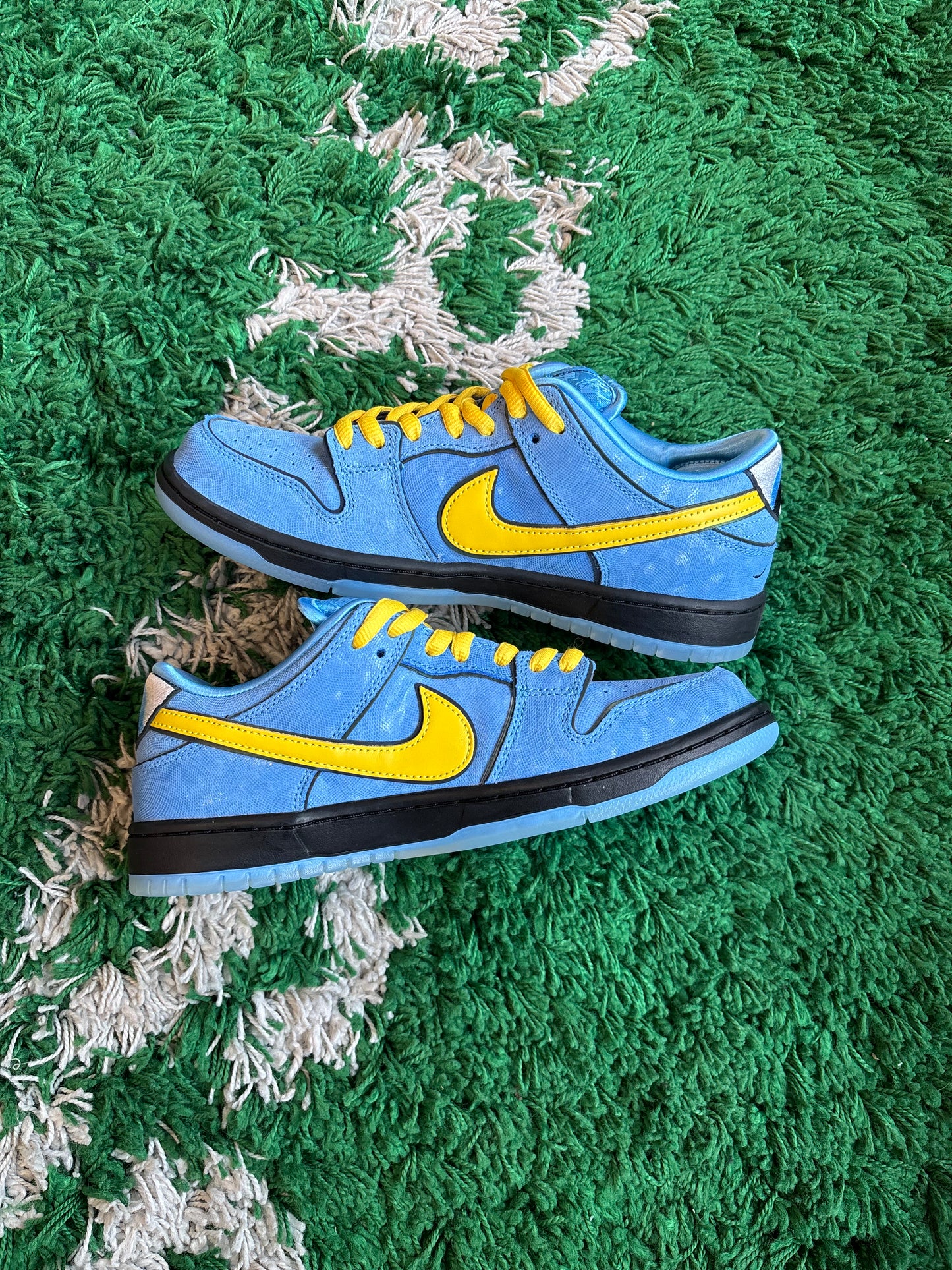 Nike SB Dunk Low x Powerpuff Girls “Bubbles”
