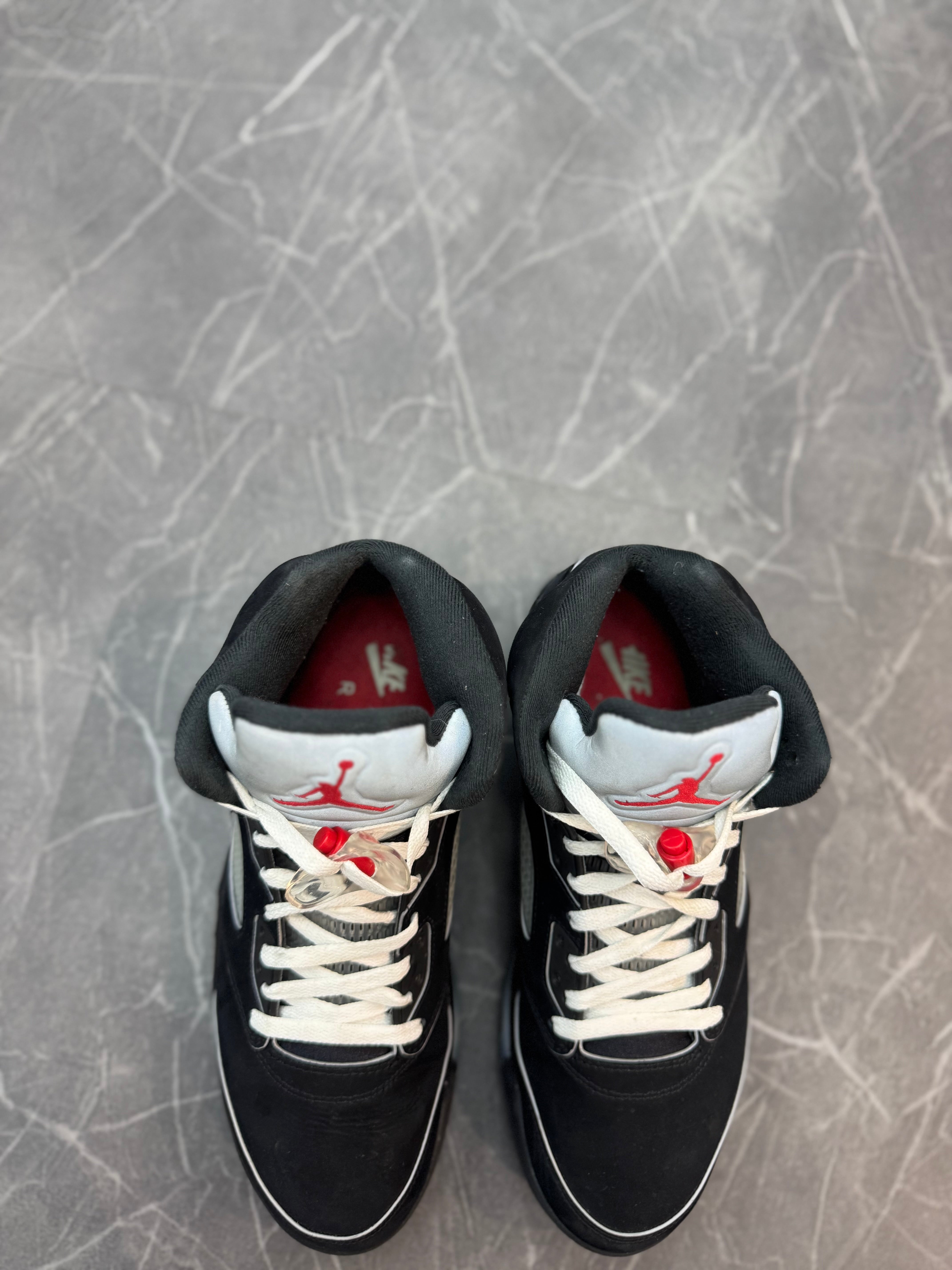 Jordan 5 Black Metallic Reimagined