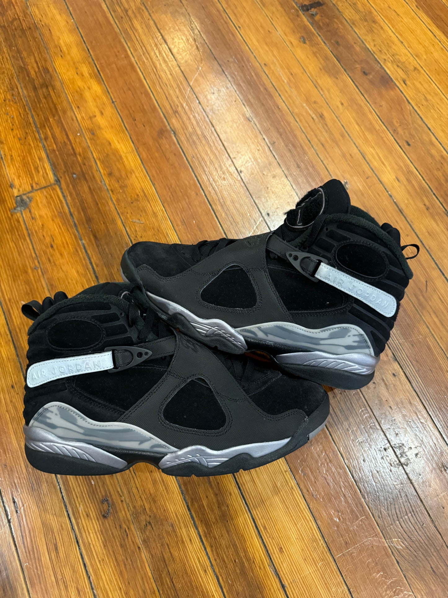 Jordan 8 “Winterized Gunsmoke”