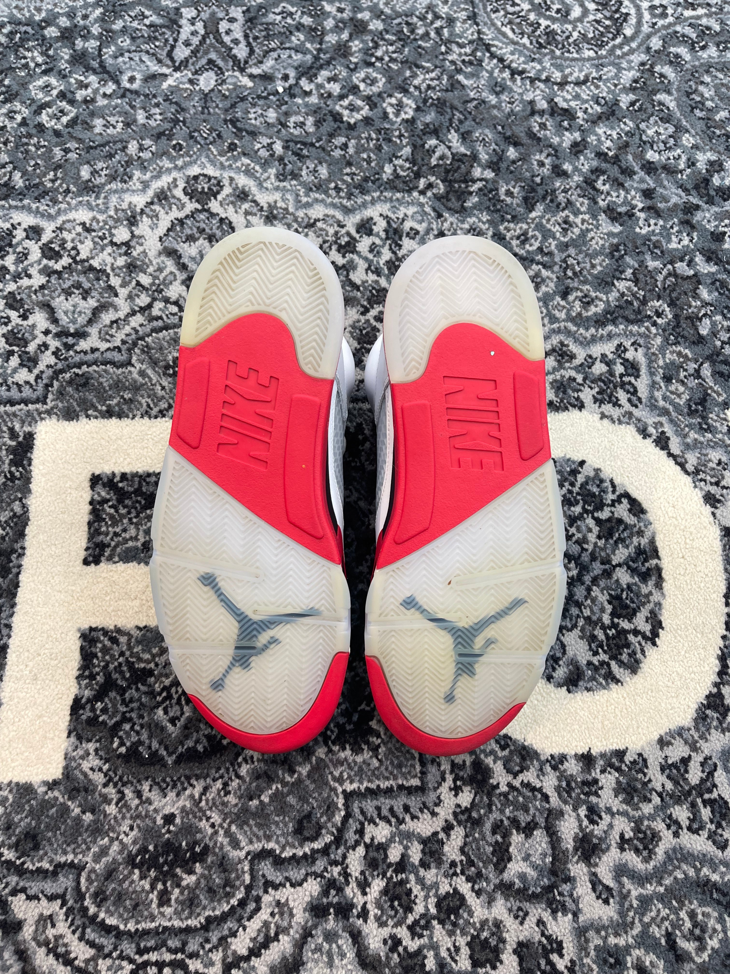 Jordan 5 “Fire Red Black Tongue(2025)”