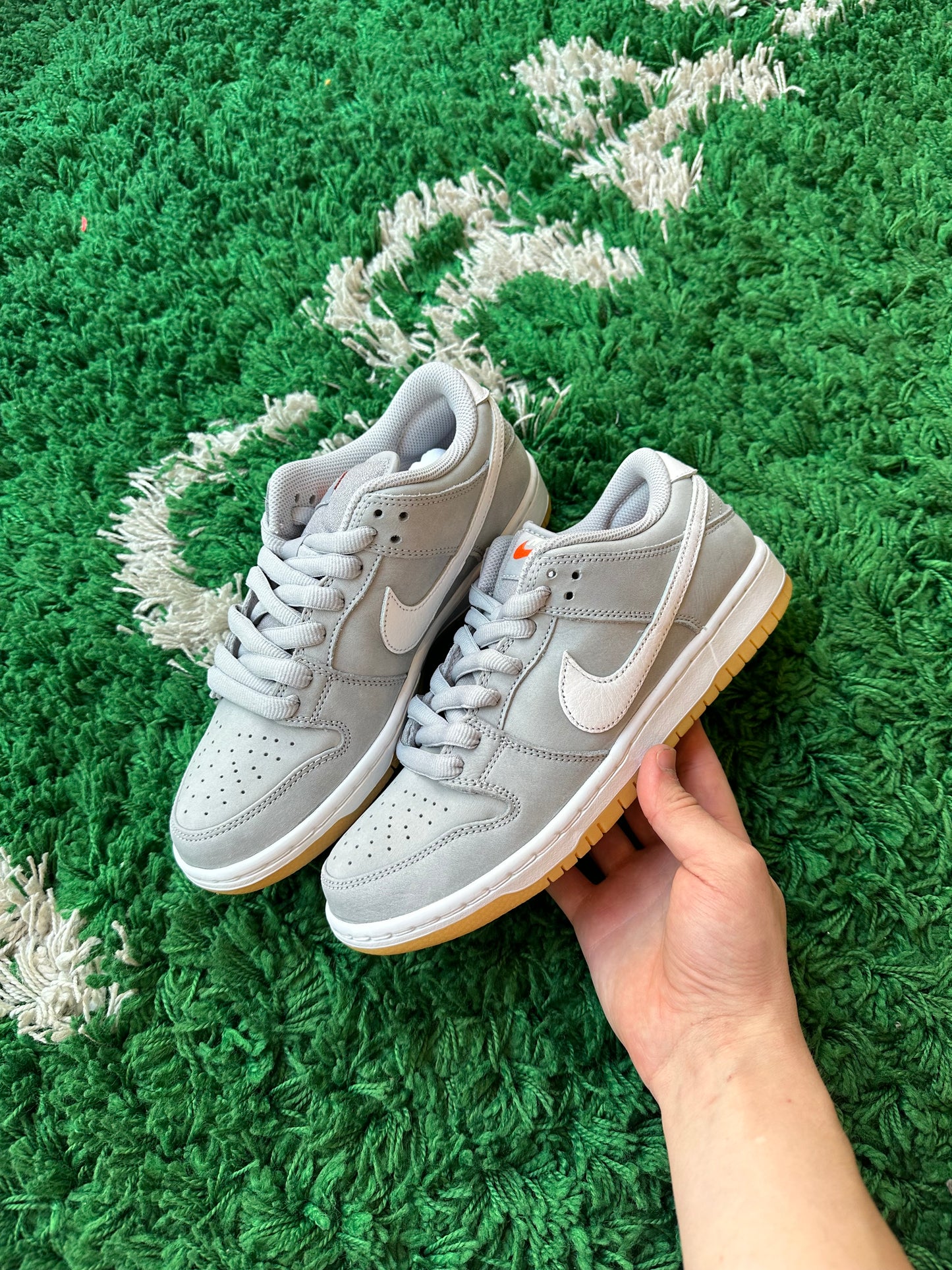 Nike SB Dunk Low “Orange Label Wolf Grey Gum”