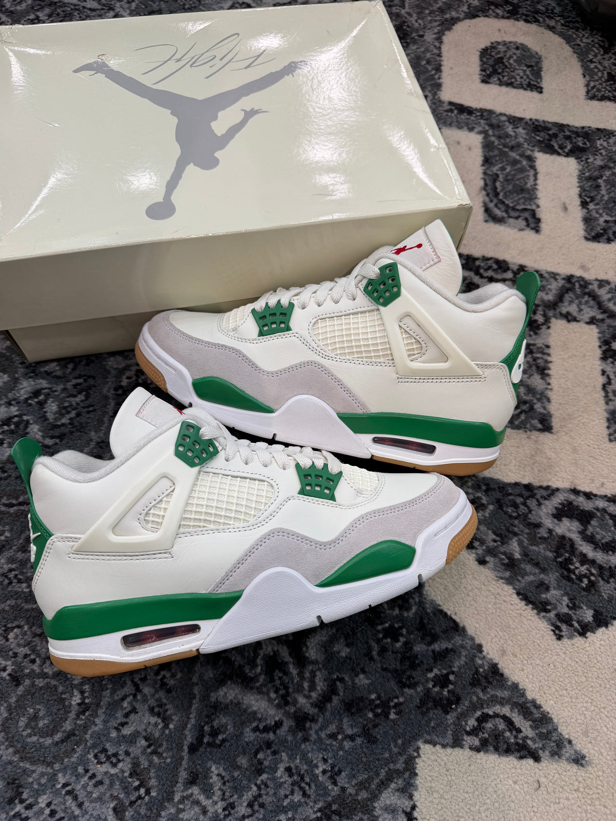 Jordan 4 SB “Pine Green”