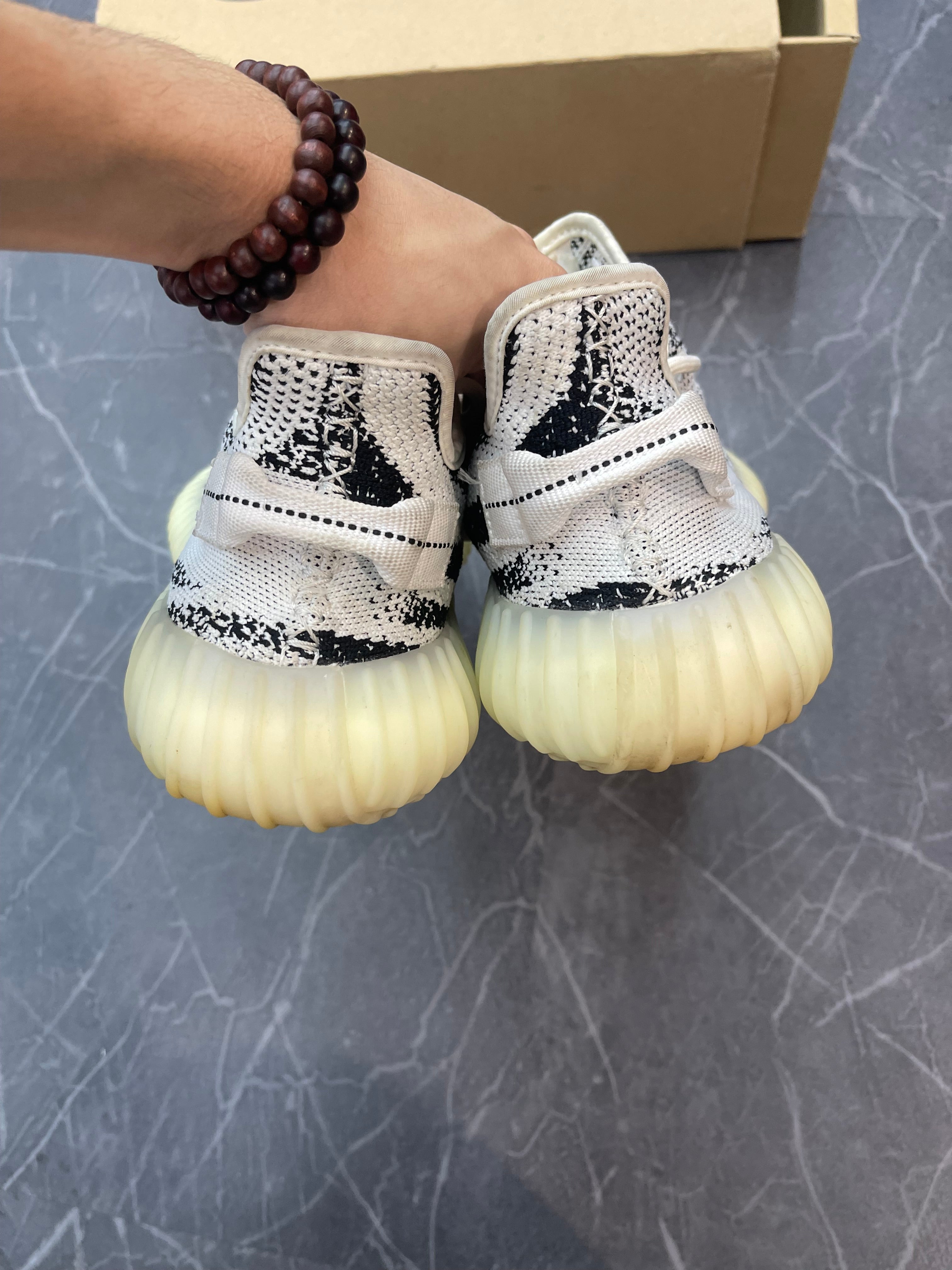 Yeezy Boost 350 “Zebra”