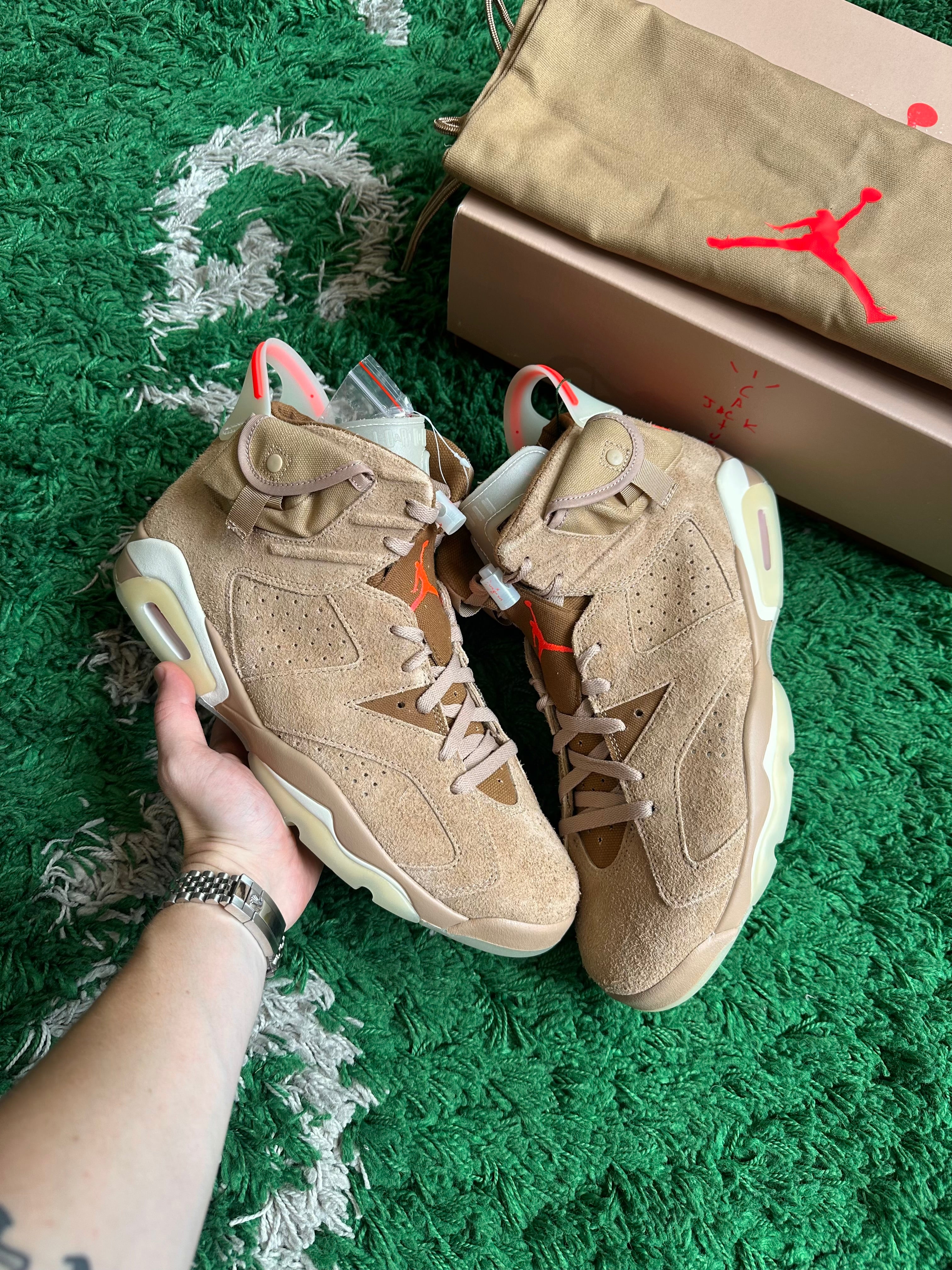 Travis Scott Jordan 6 “British Khaki”