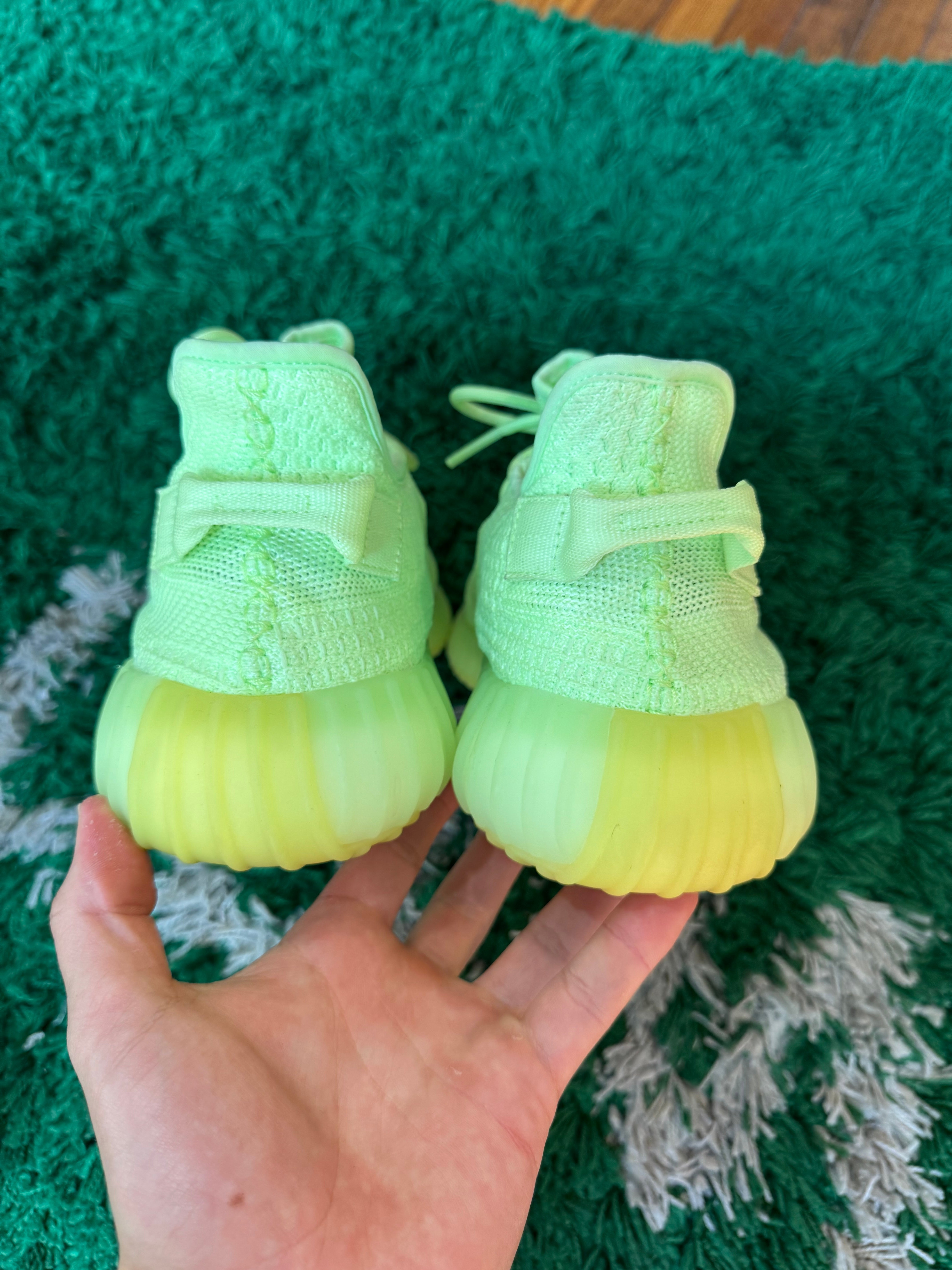 Yeezy 350 “Glow”