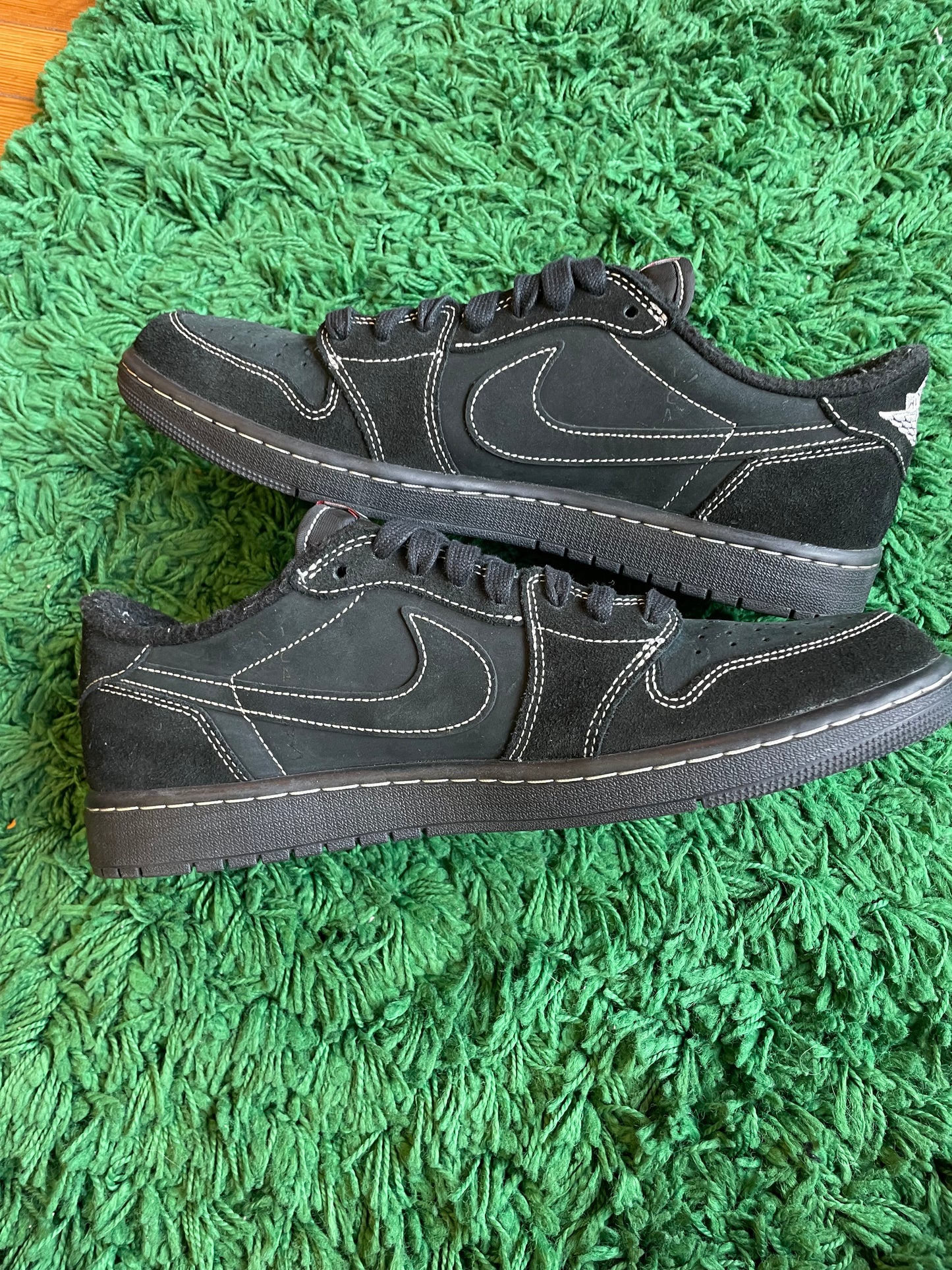 Jordan 1 Low x Travis Scott “Phantom”