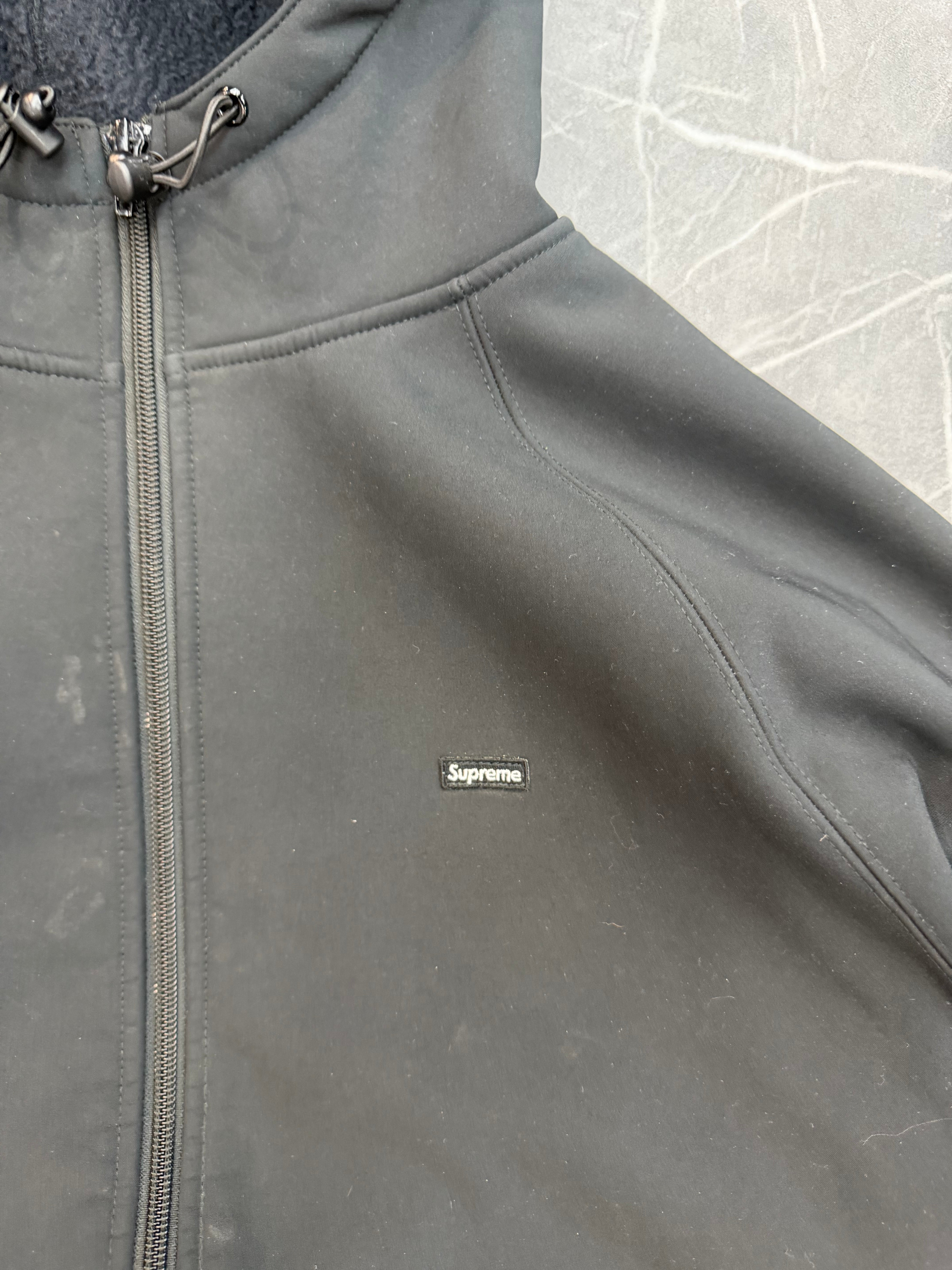 Supreme x WINDSTOPPER Zip-Up “Black”