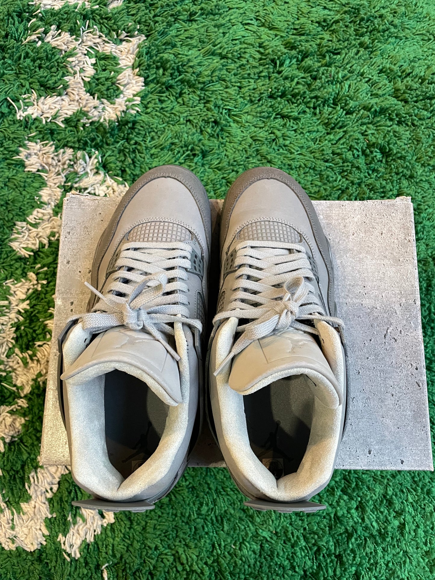 Jordan 4 “Wet Cement”
