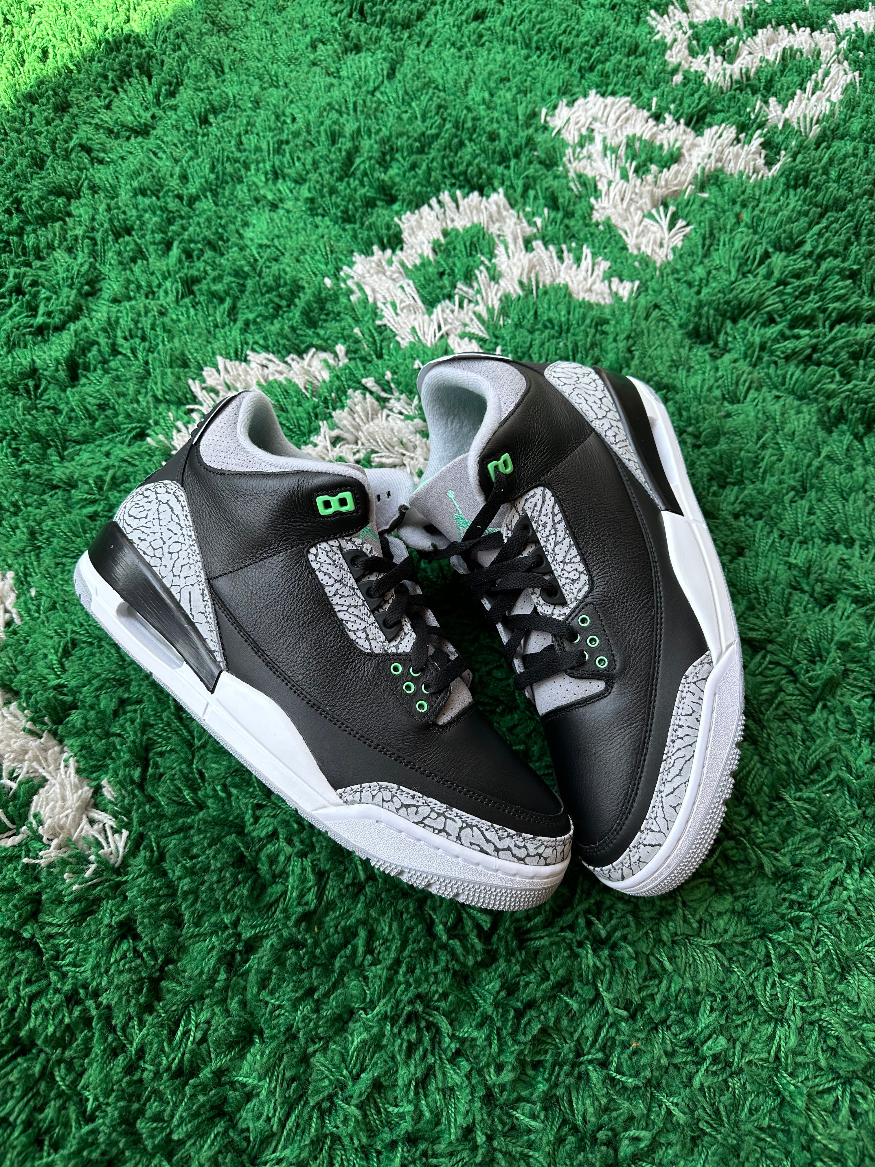 Jordan 3 “Green Glow”