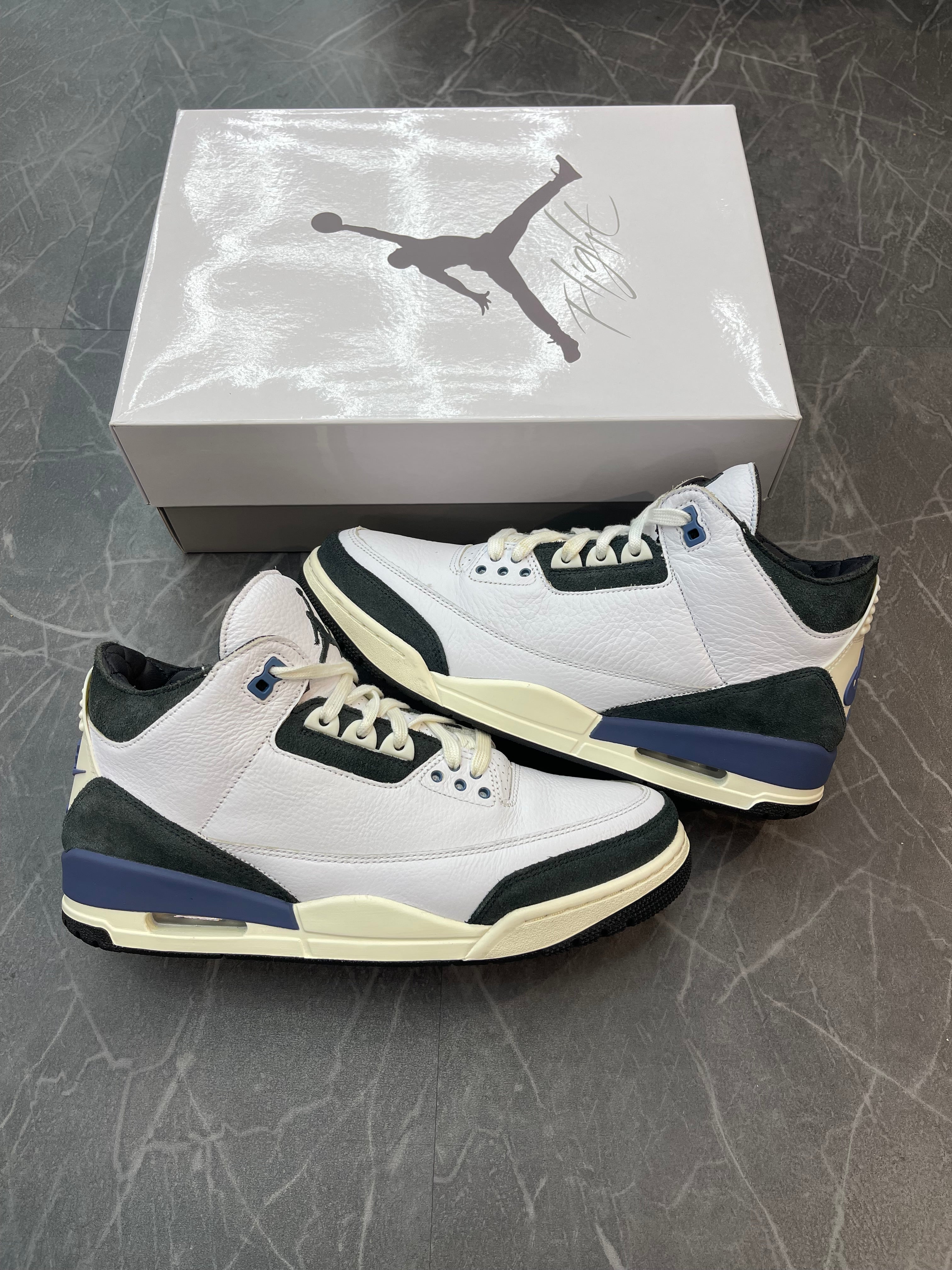 Jordan 3 A Ma Maniere “Diffused Blue”