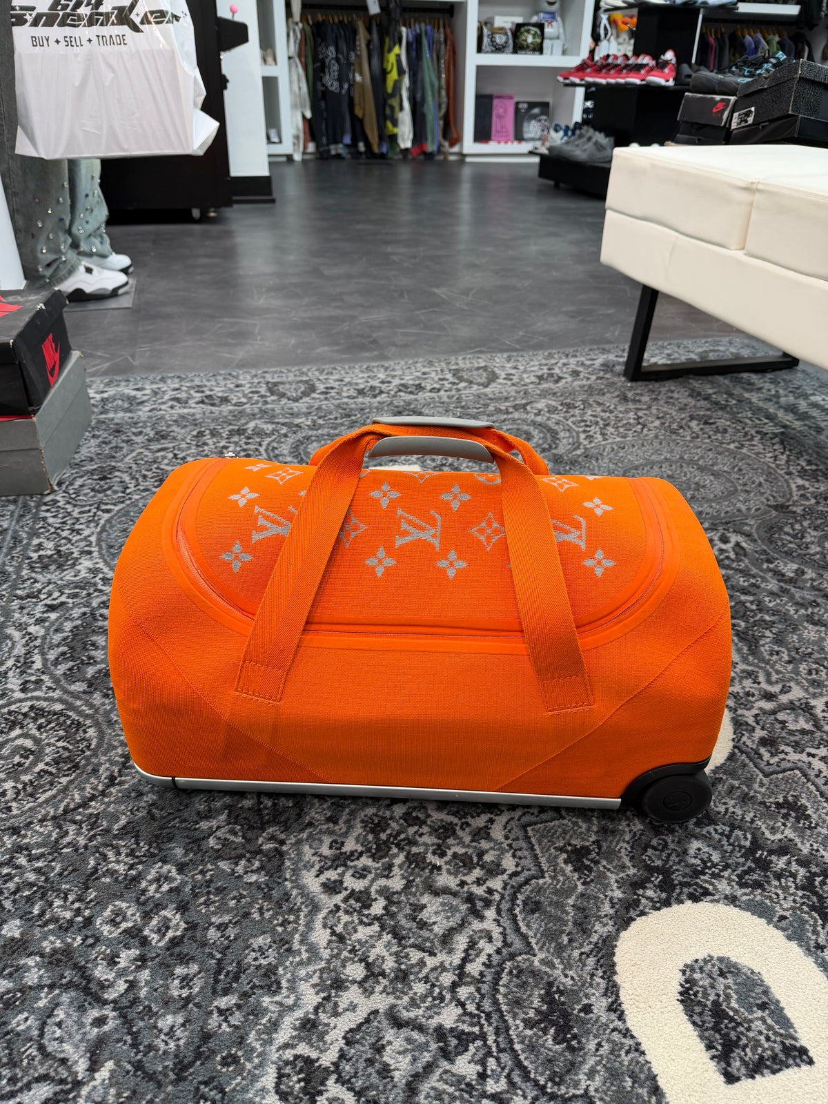 Louis Vuitton Horizon Duffle / Suit Case Soft Orange